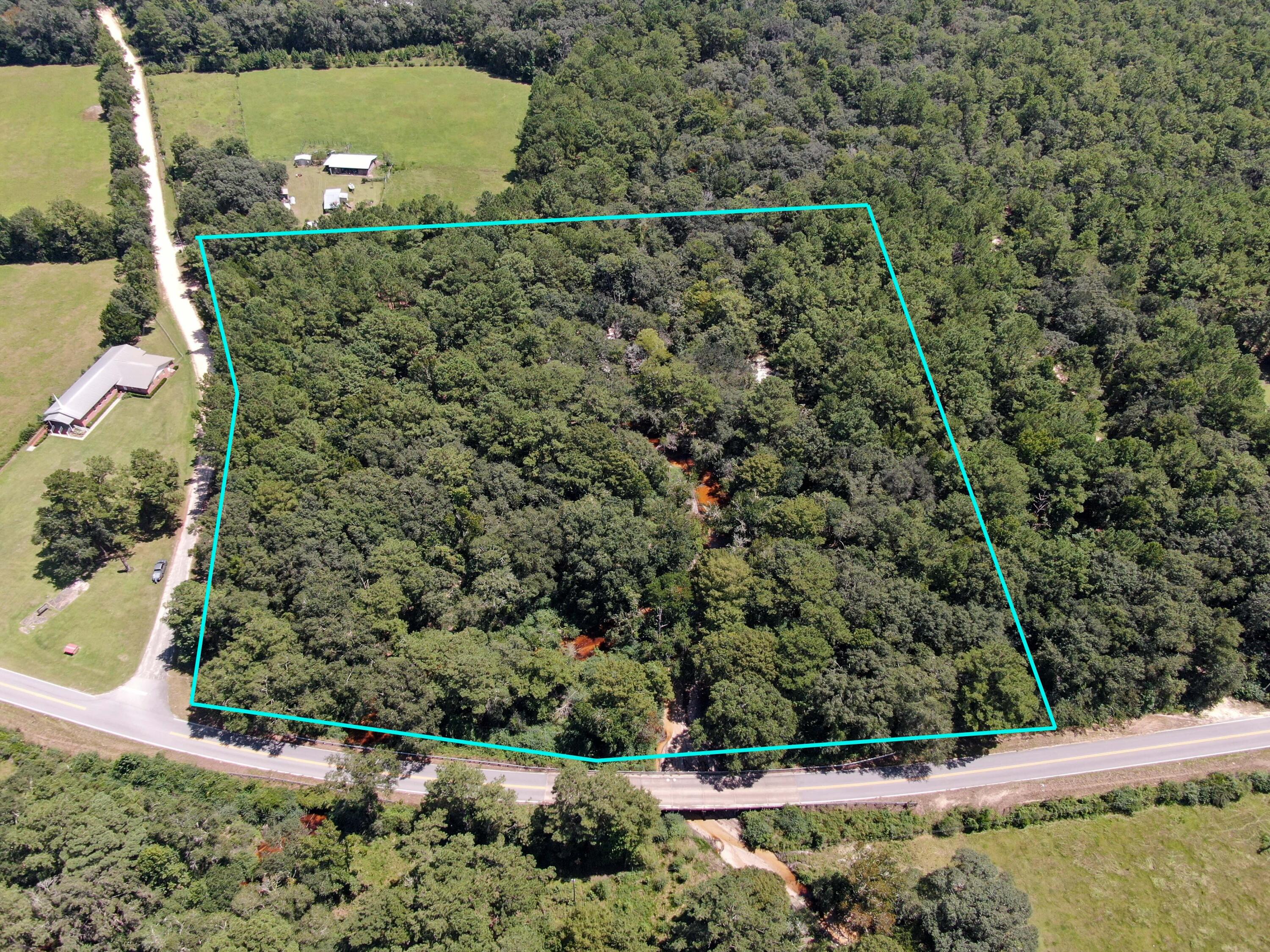 METES & BOUNDS - Land