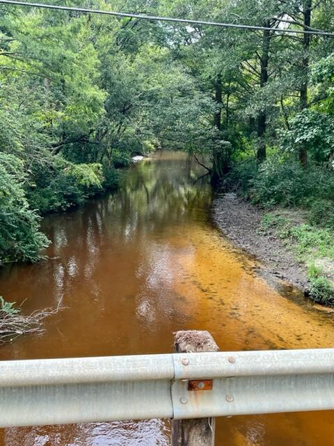 METES & BOUNDS - Land