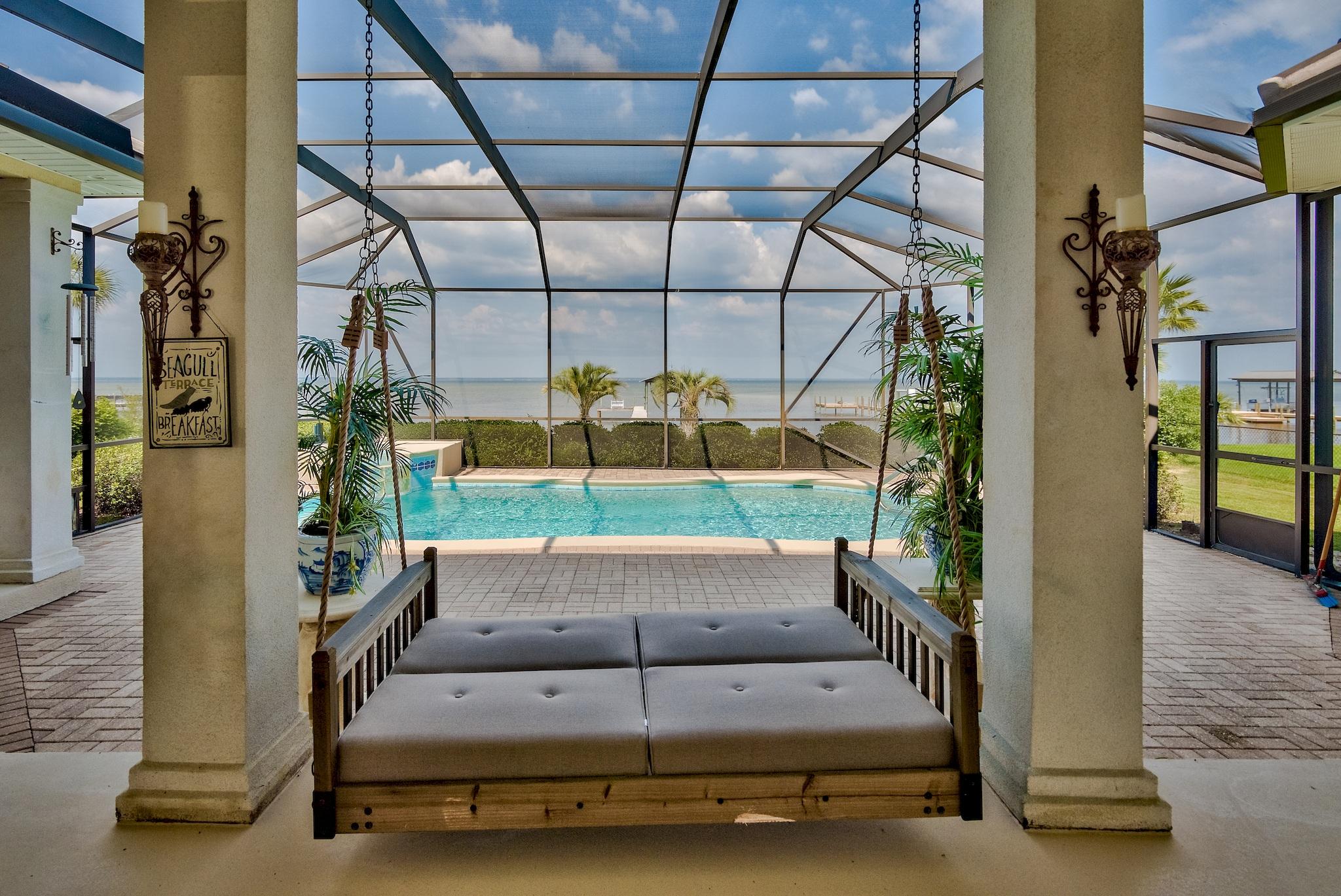HOLIDAY SHORES ESTATES - Residential