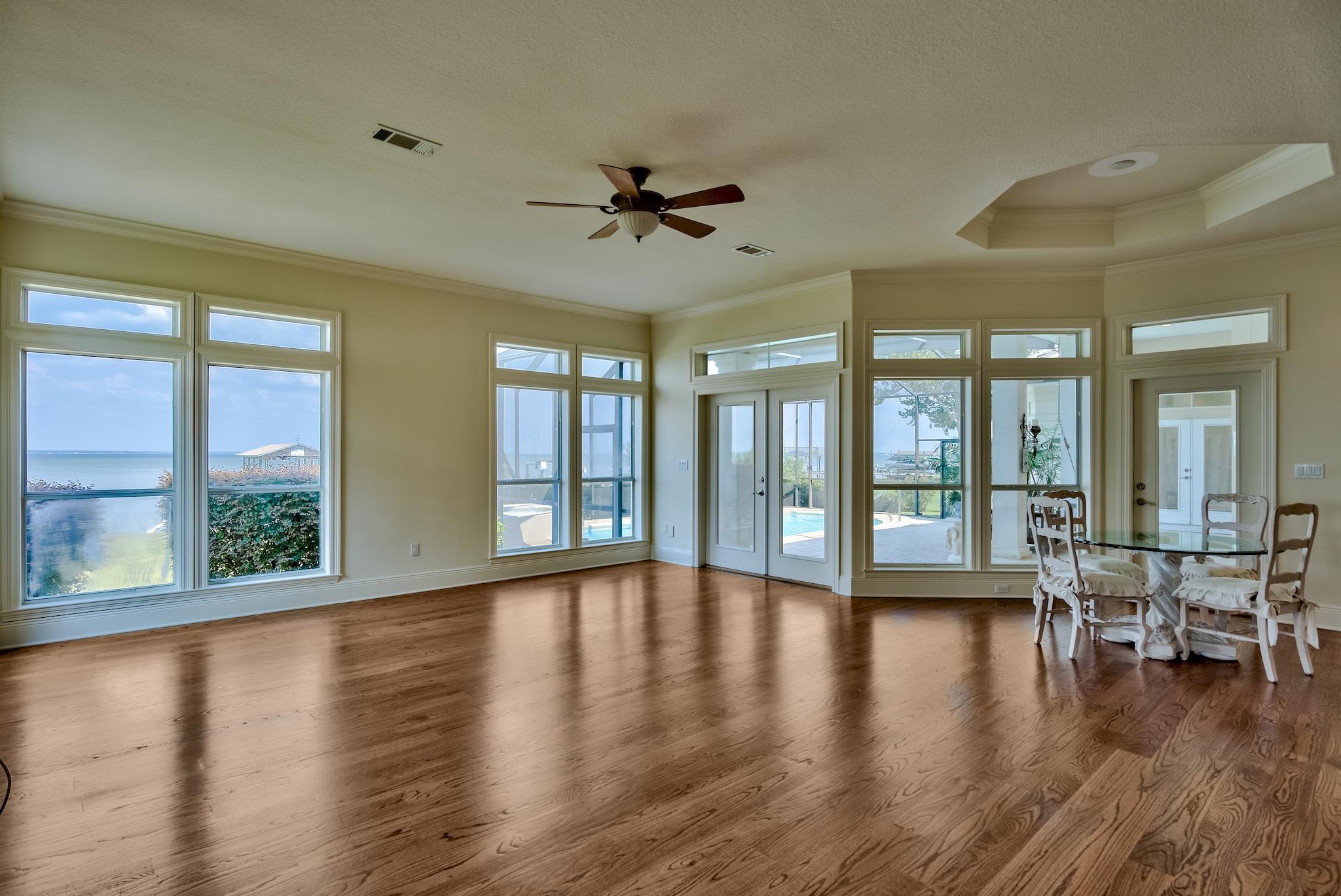 HOLIDAY SHORES ESTATES - Residential