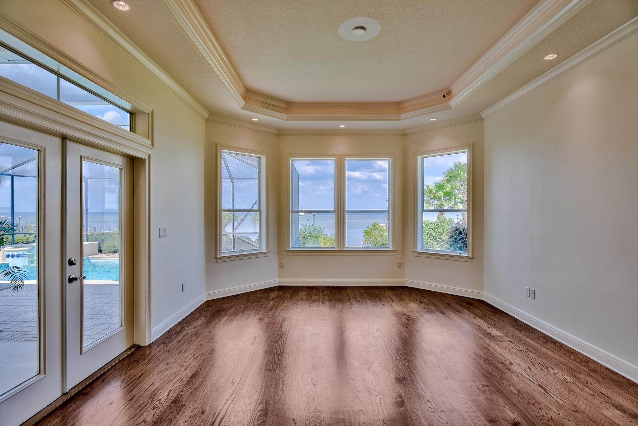HOLIDAY SHORES ESTATES - Residential