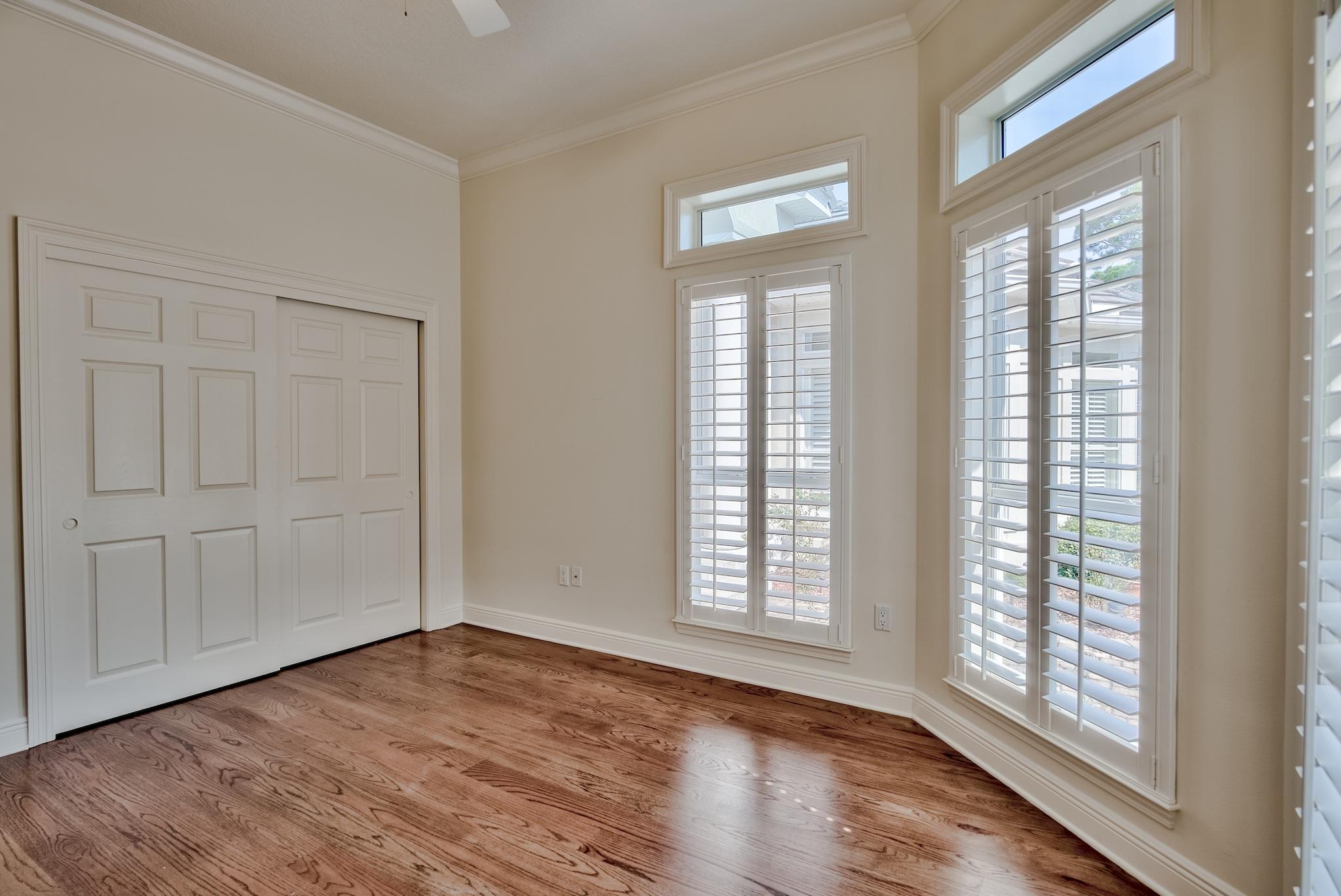HOLIDAY SHORES ESTATES - Residential