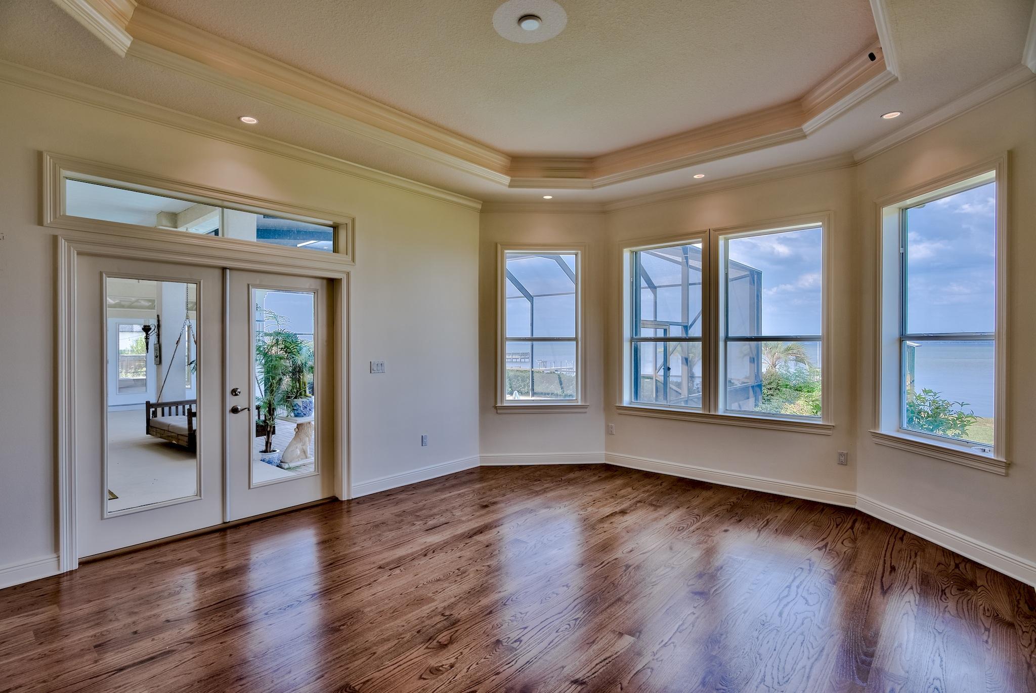 HOLIDAY SHORES ESTATES - Residential