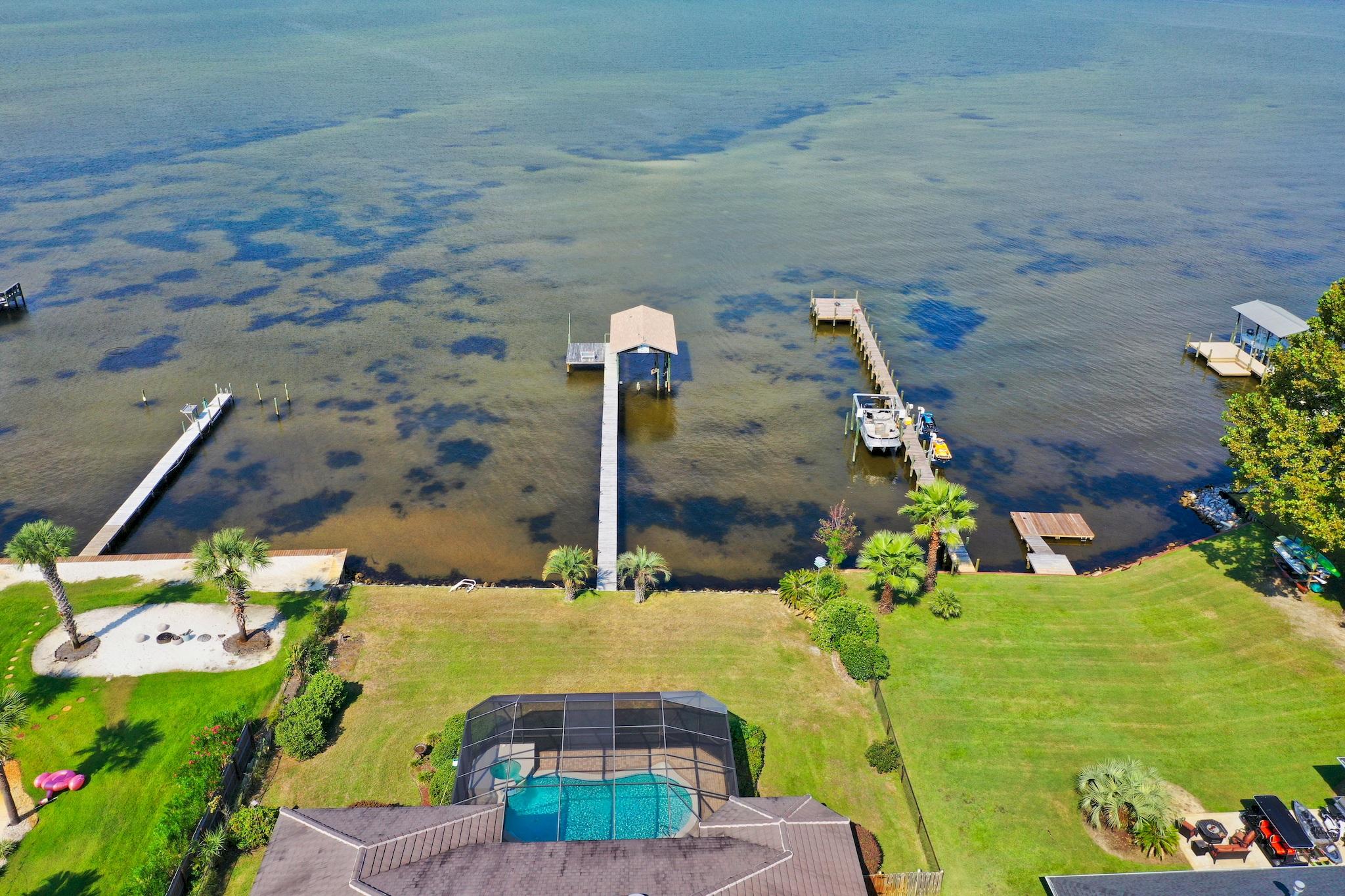 HOLIDAY SHORES ESTATES - Residential
