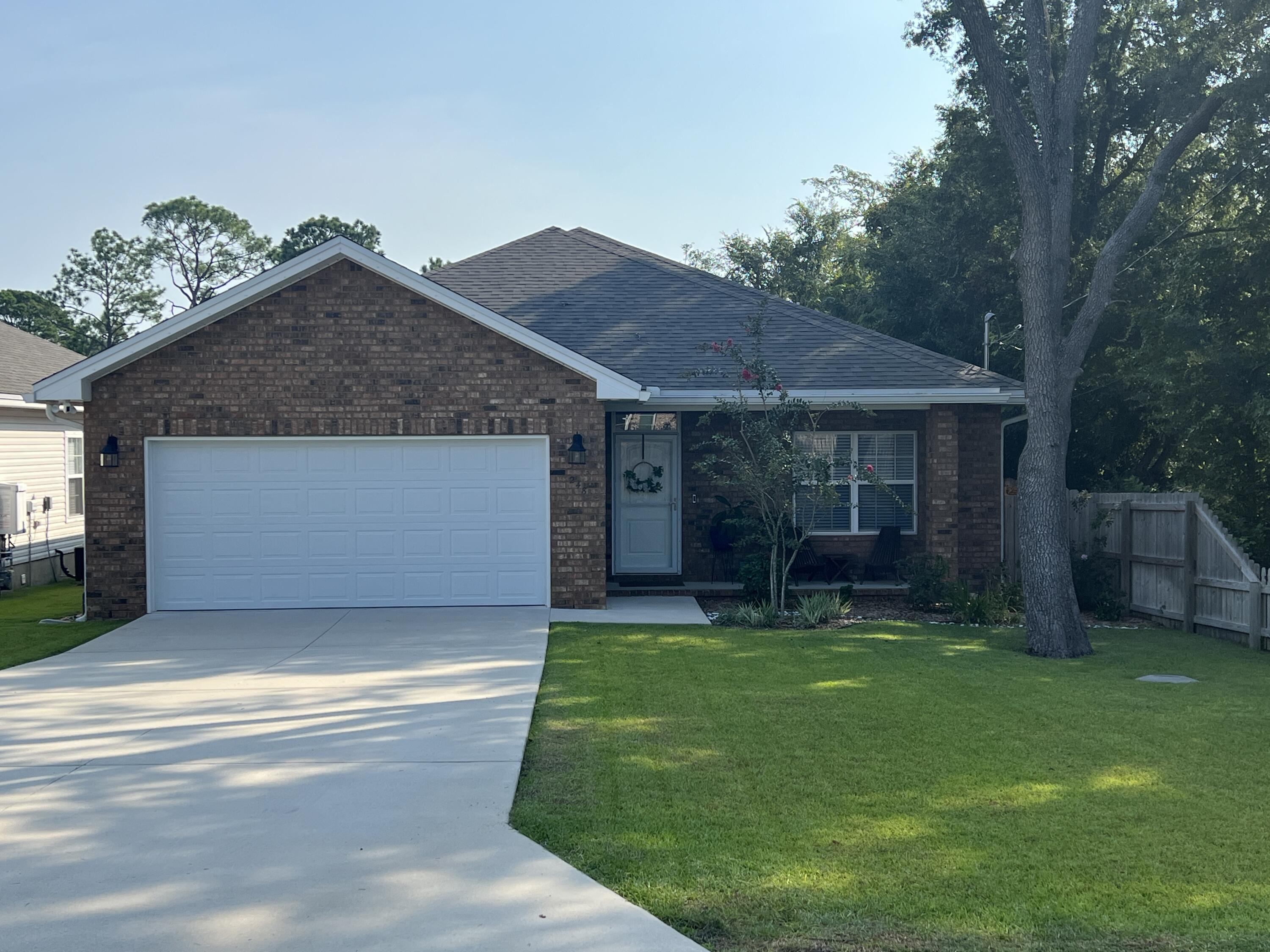 Available November 7, 2025. 3 Bedroom, 2 bath home centrally located in Niceville, close to bases, schools and the beaches. Quartz counters, LVP flooring throughout, tiled master shower, fully fenced yard and sprinkler system. Samsung stainless appliances, tankless water heater and a screened-in back patio. $500.00 non-refundable pet fee. No smoking, this includes vapes. Call to schedule a private showing.