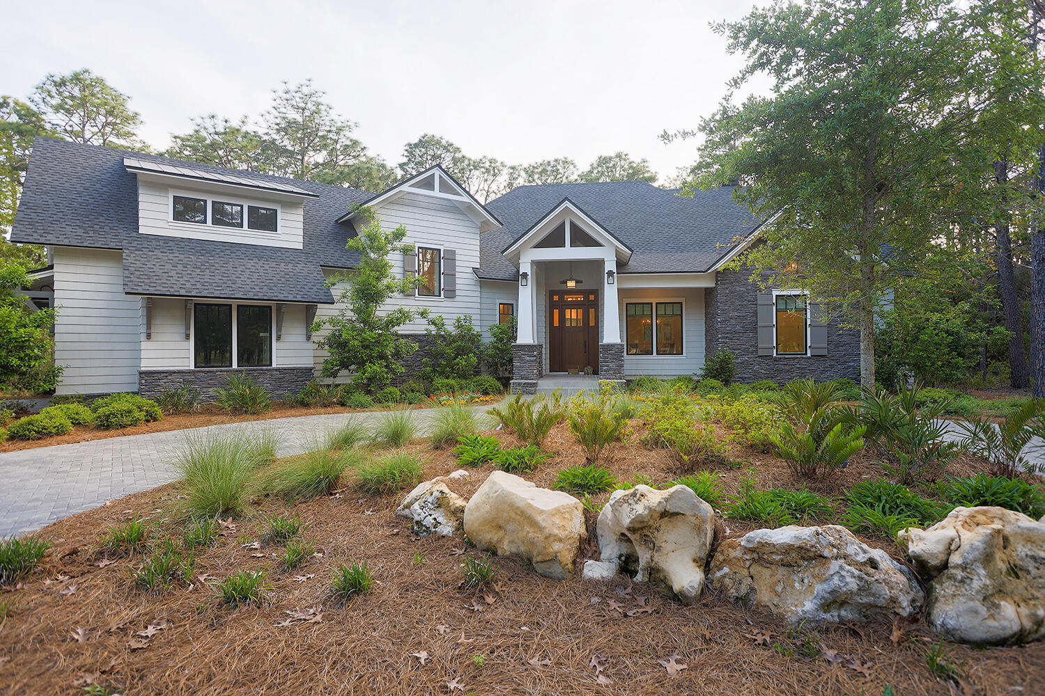 WILD HERON - Residential