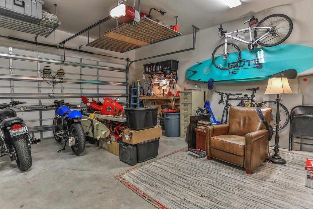 CARSON OAKS - Residential