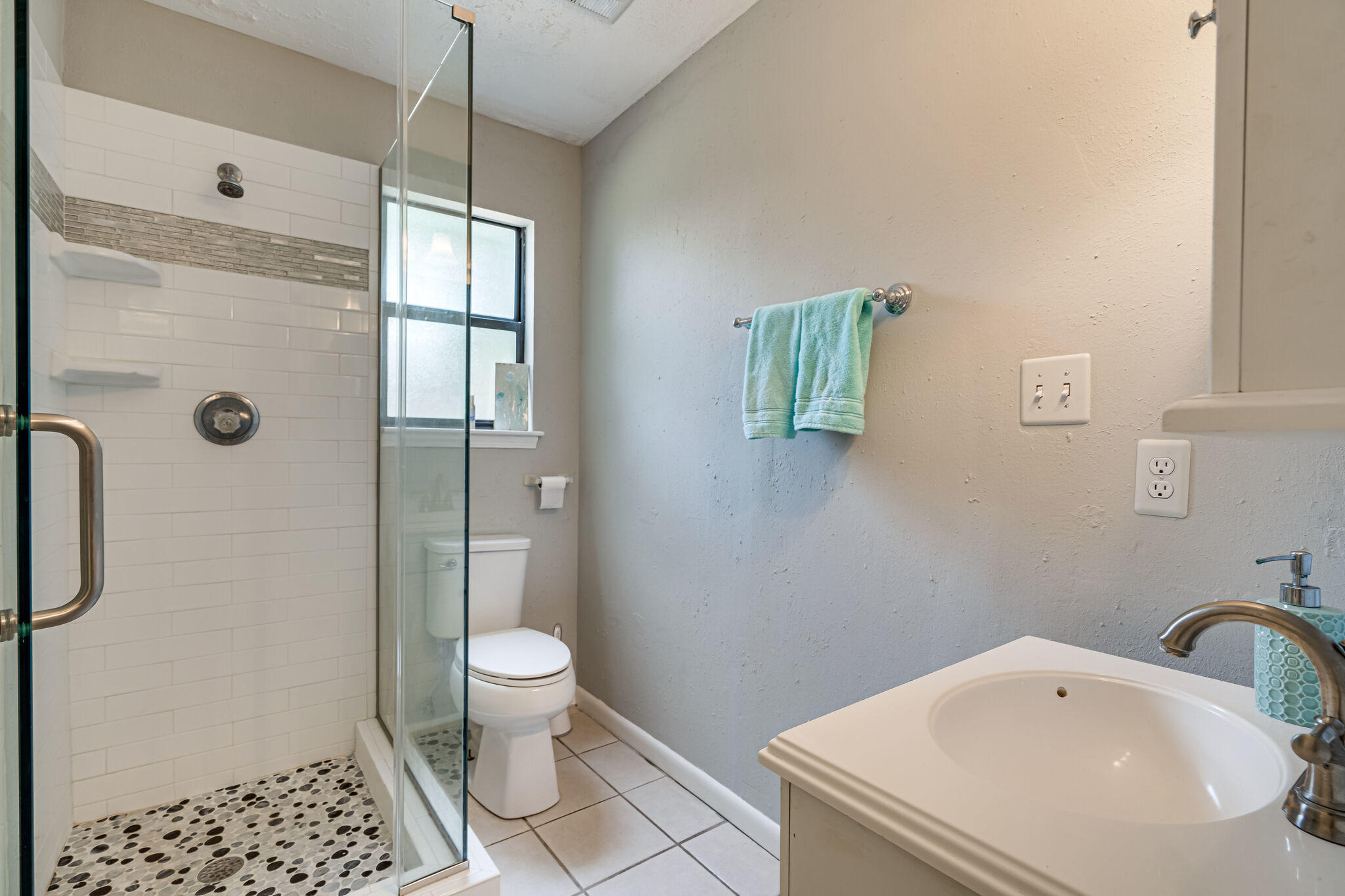 RAINTREE ESTATES - Residential