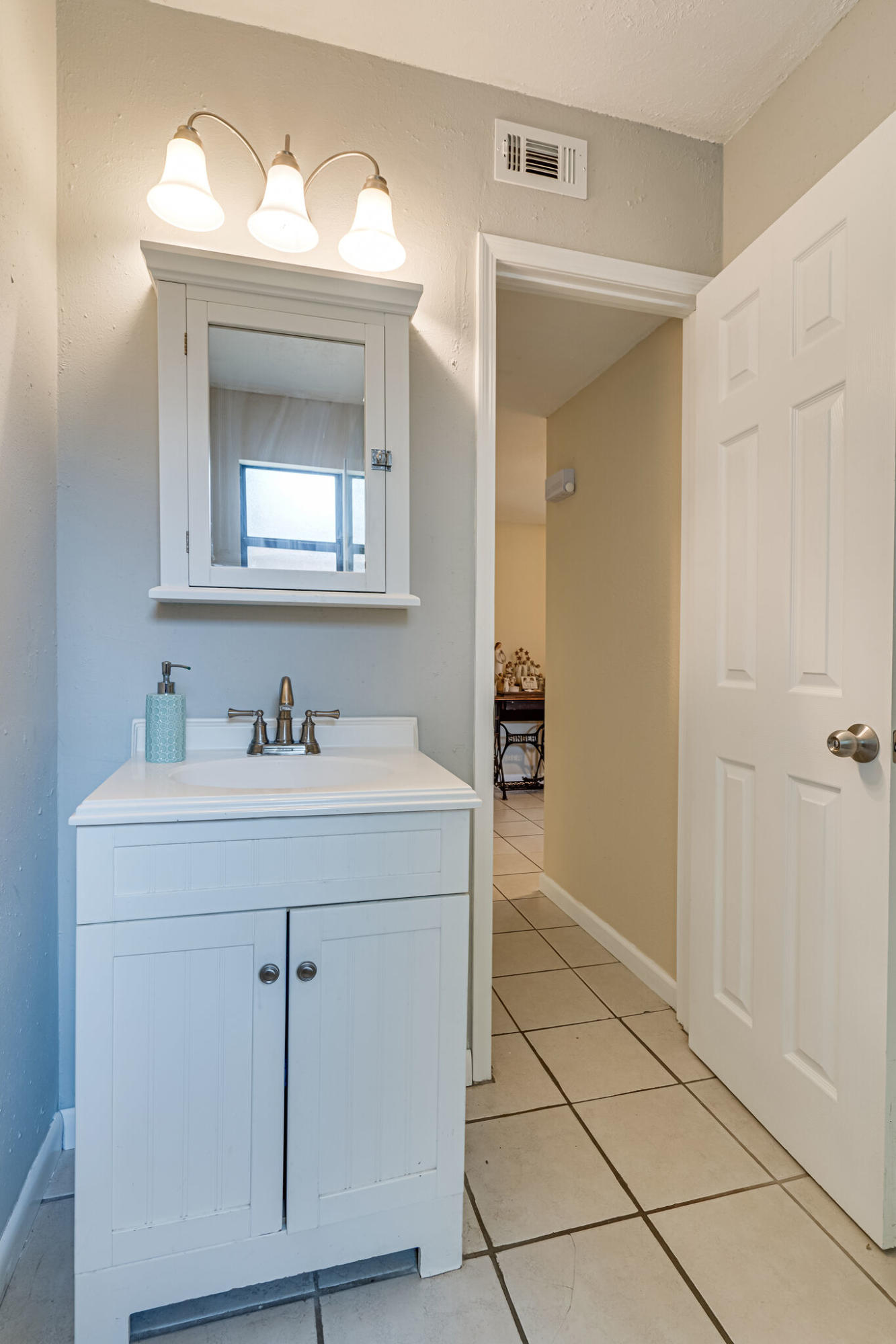 RAINTREE ESTATES - Residential