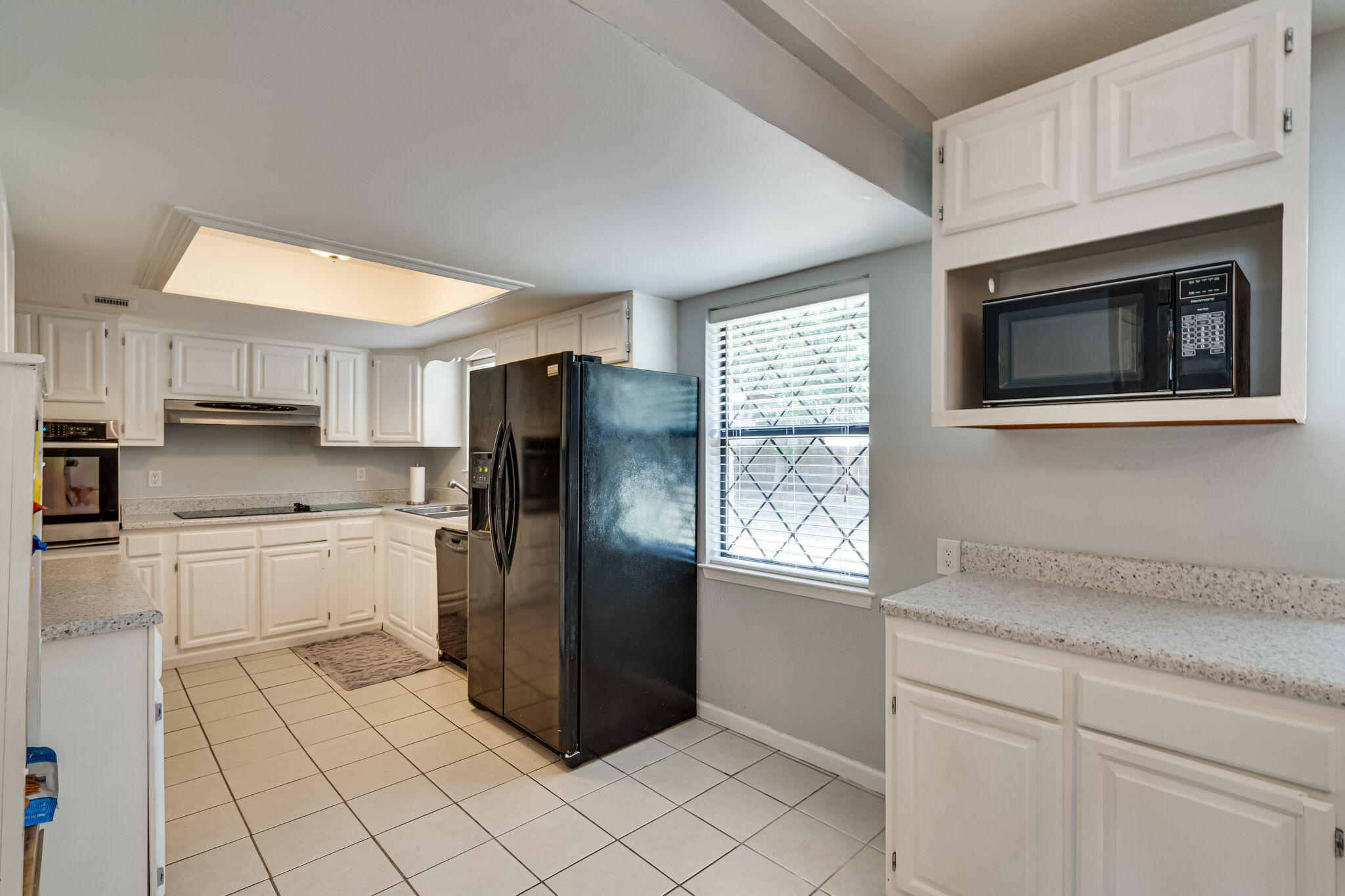 RAINTREE ESTATES - Residential