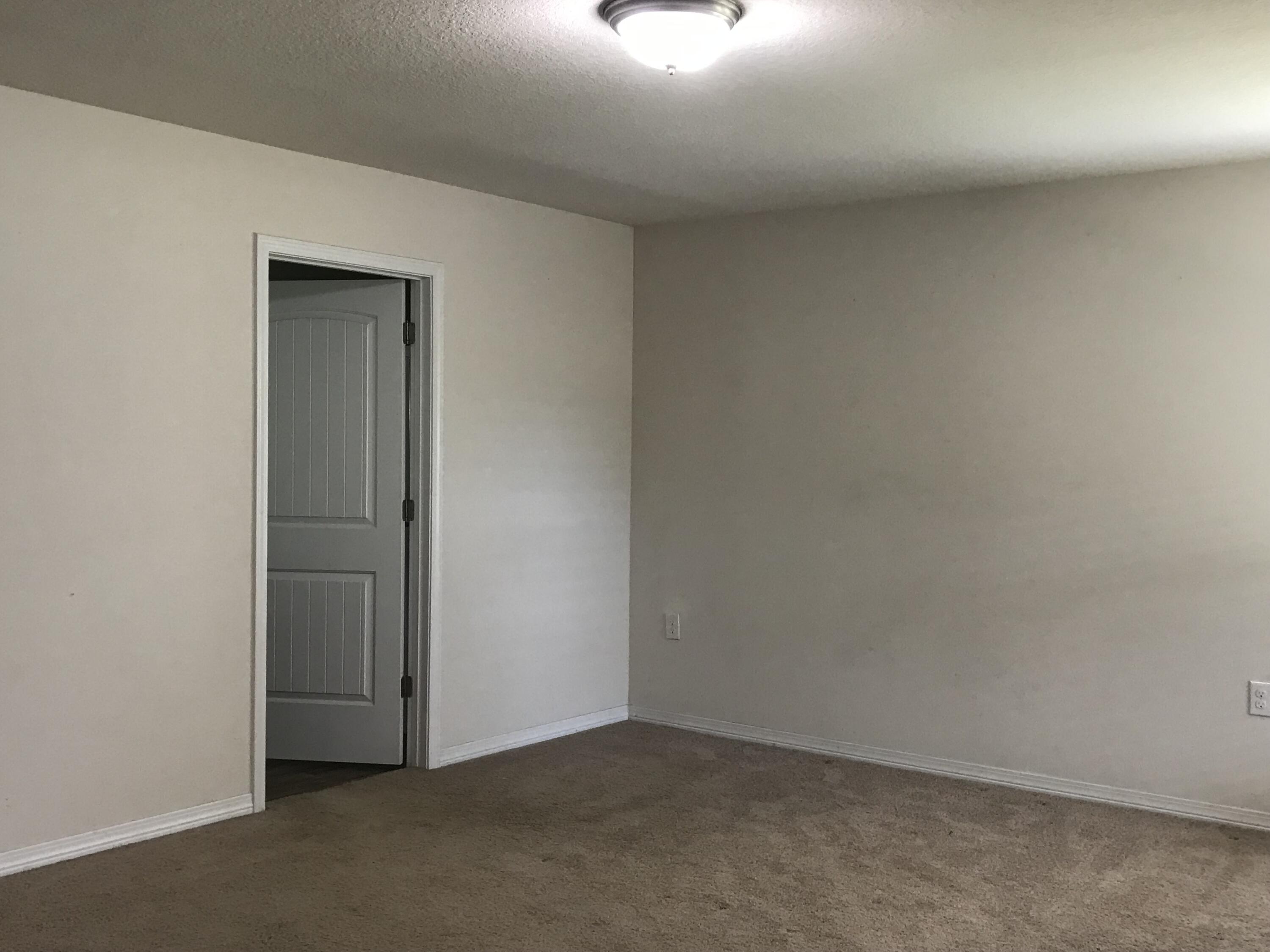 Taylor Farms - Residential Lease