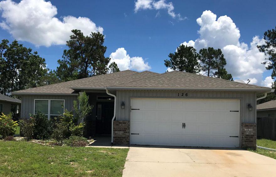 South of the Interstate.  This fantastic 3 bedroom 2 bath home located in the much desired Taylor Farms Subdivision.  Upon walking into the home you will get that large open feeling with the cathedral ceiling, large 21x16 living area, and the open floor plan.  Kitchen has beautiful granite counter tops, stainless appliances , breakfast bar, and lots of cabinets for storage.  Master suite boast separate shower-tub areas, very large walk in closet,  and double vanities.