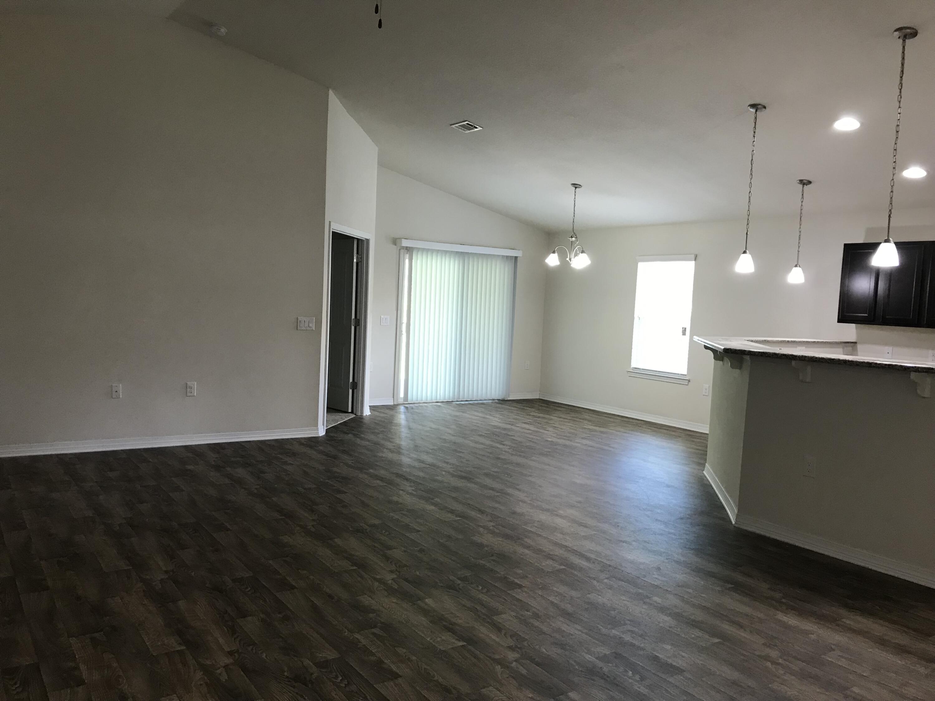 Taylor Farms - Residential Lease