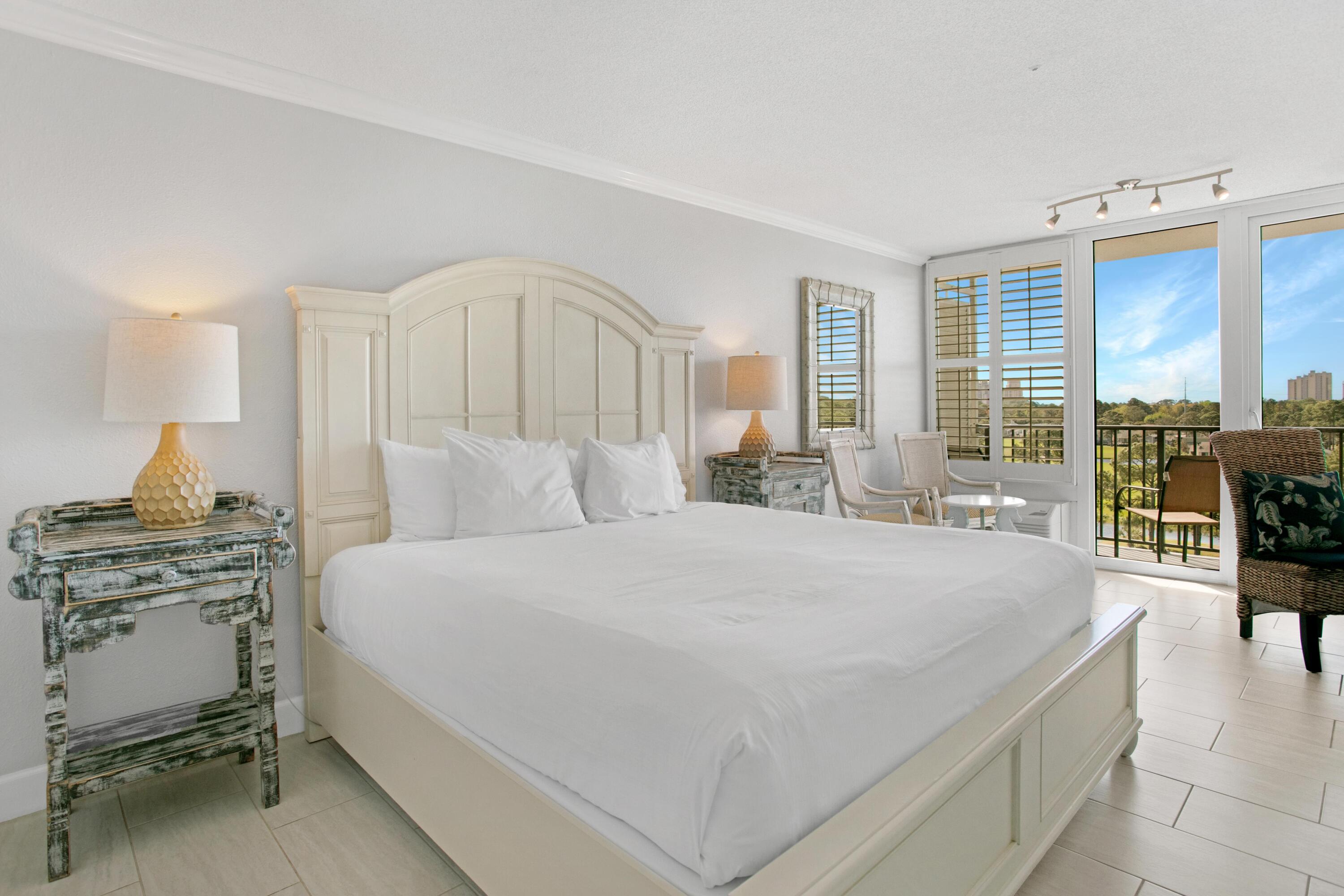 BAYSIDE CONDO SANDESTIN - Residential