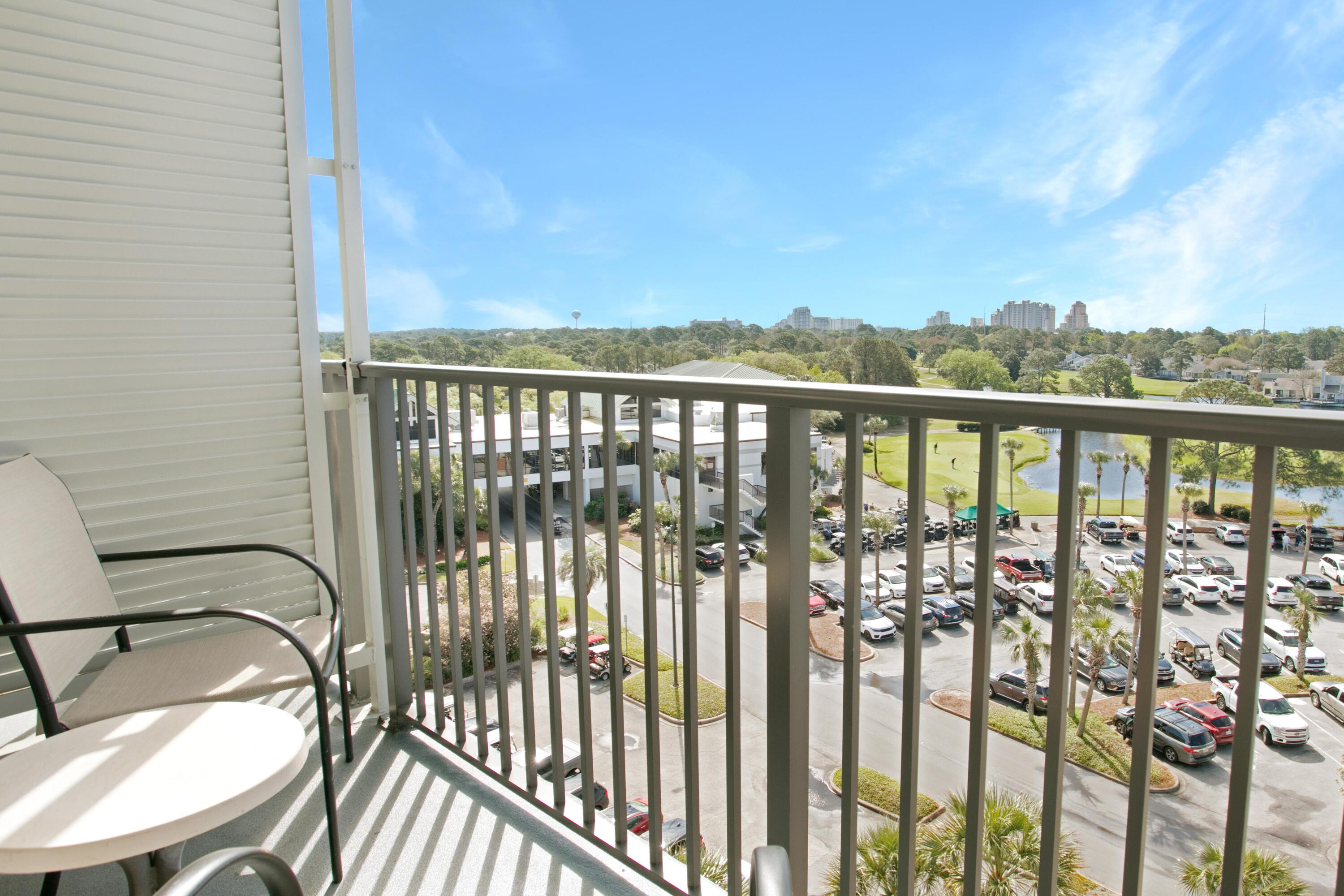 BAYSIDE CONDO SANDESTIN - Residential