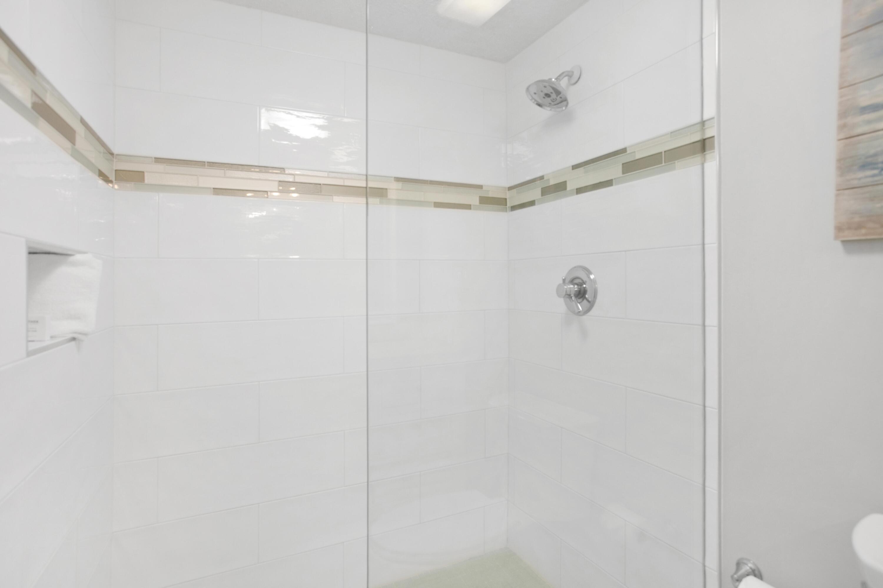 BAYSIDE CONDO SANDESTIN - Residential