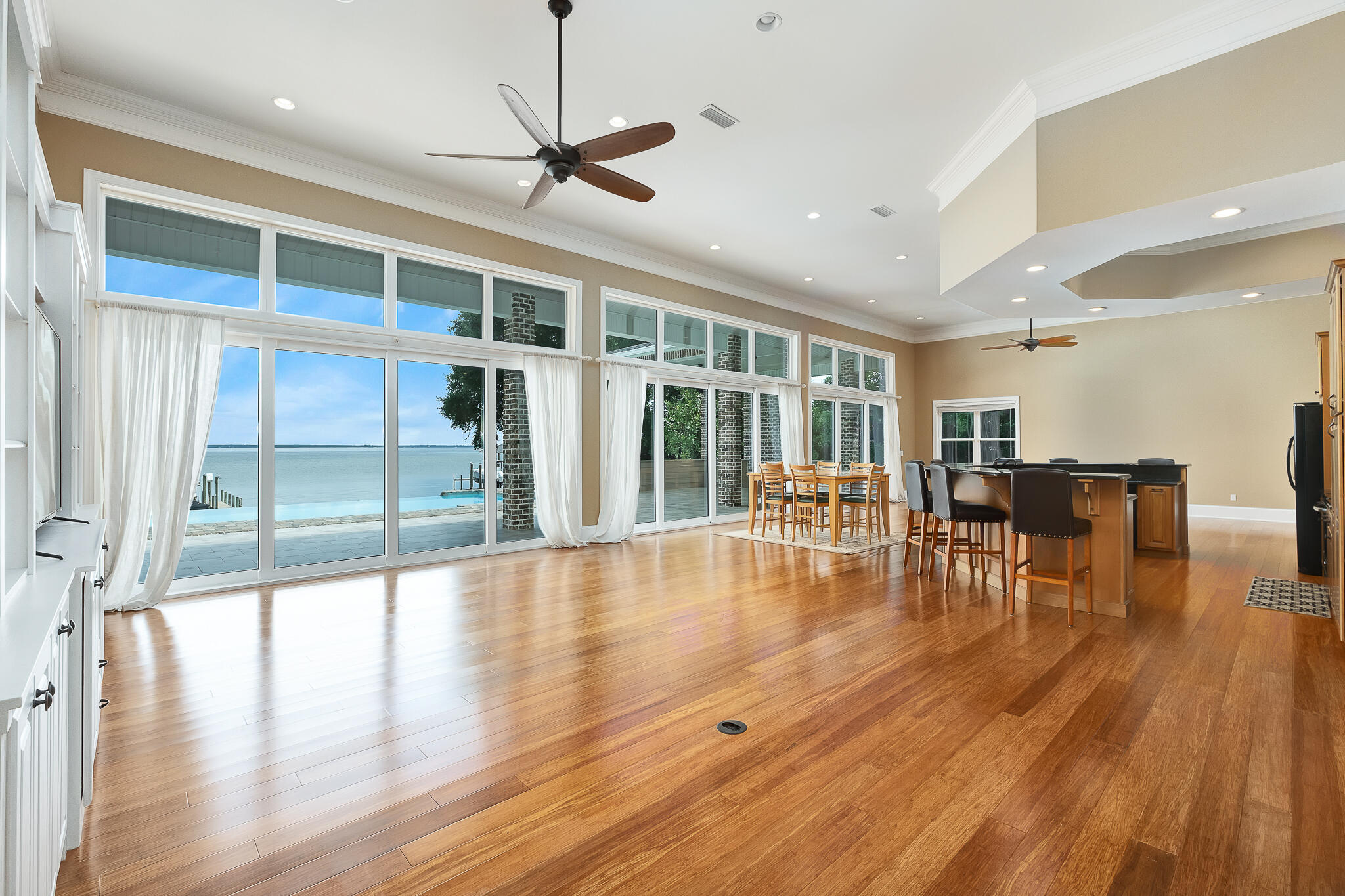 MORENO ACRES S/D - Residential