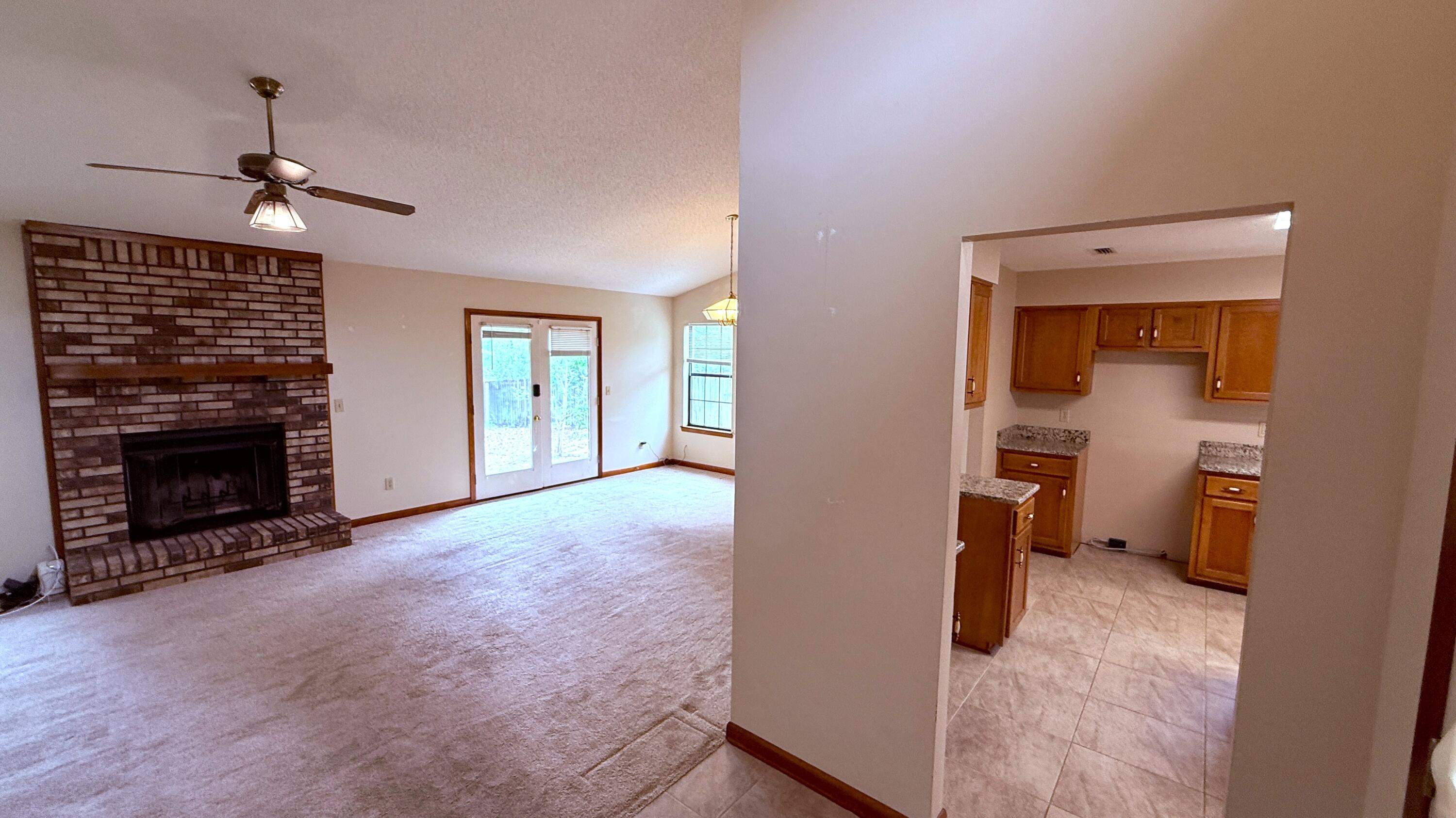 VALPARAISO PINECREST 5 - Residential