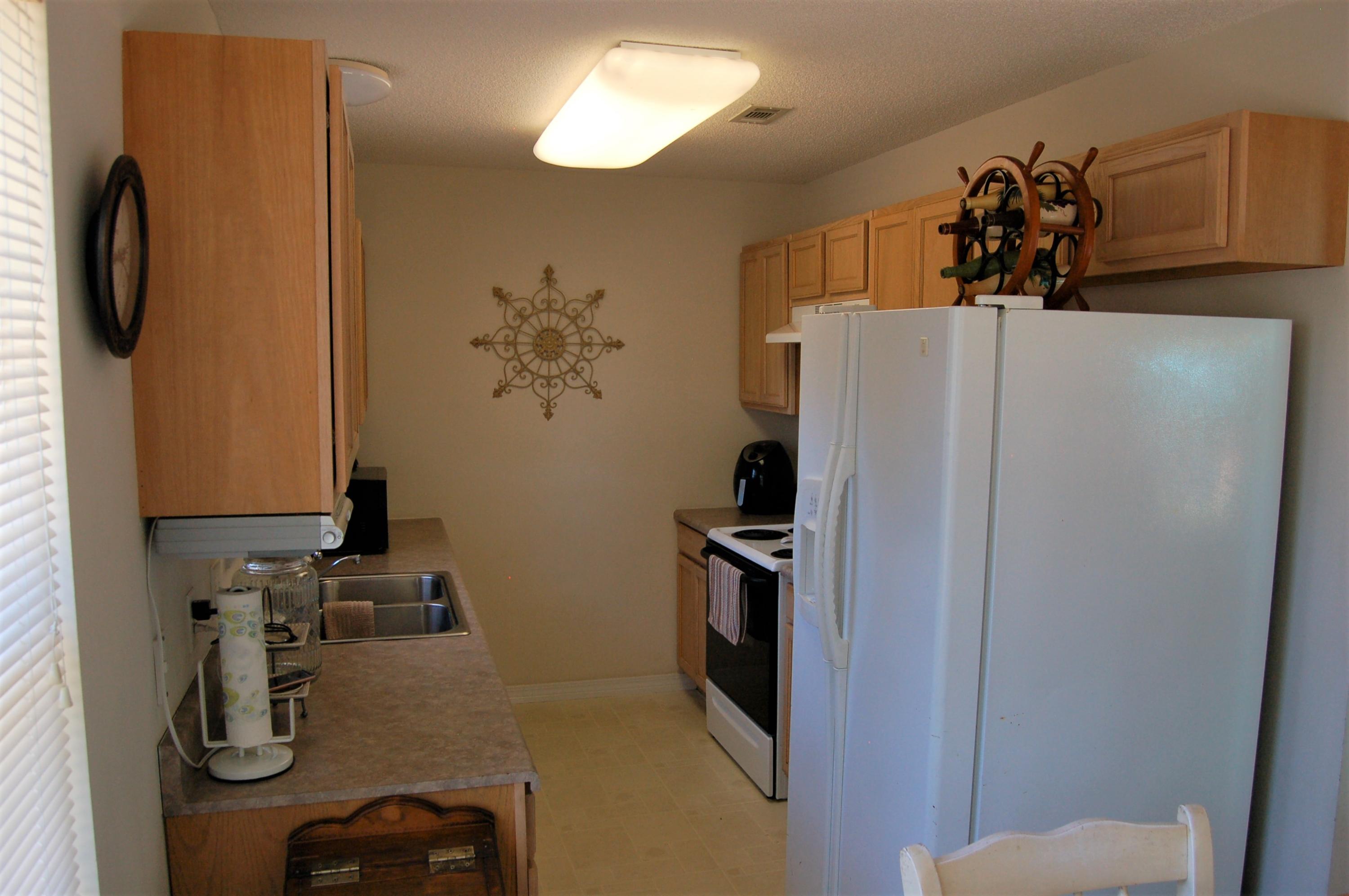 WINDING CREEK ESTATES, PHASE - Residential