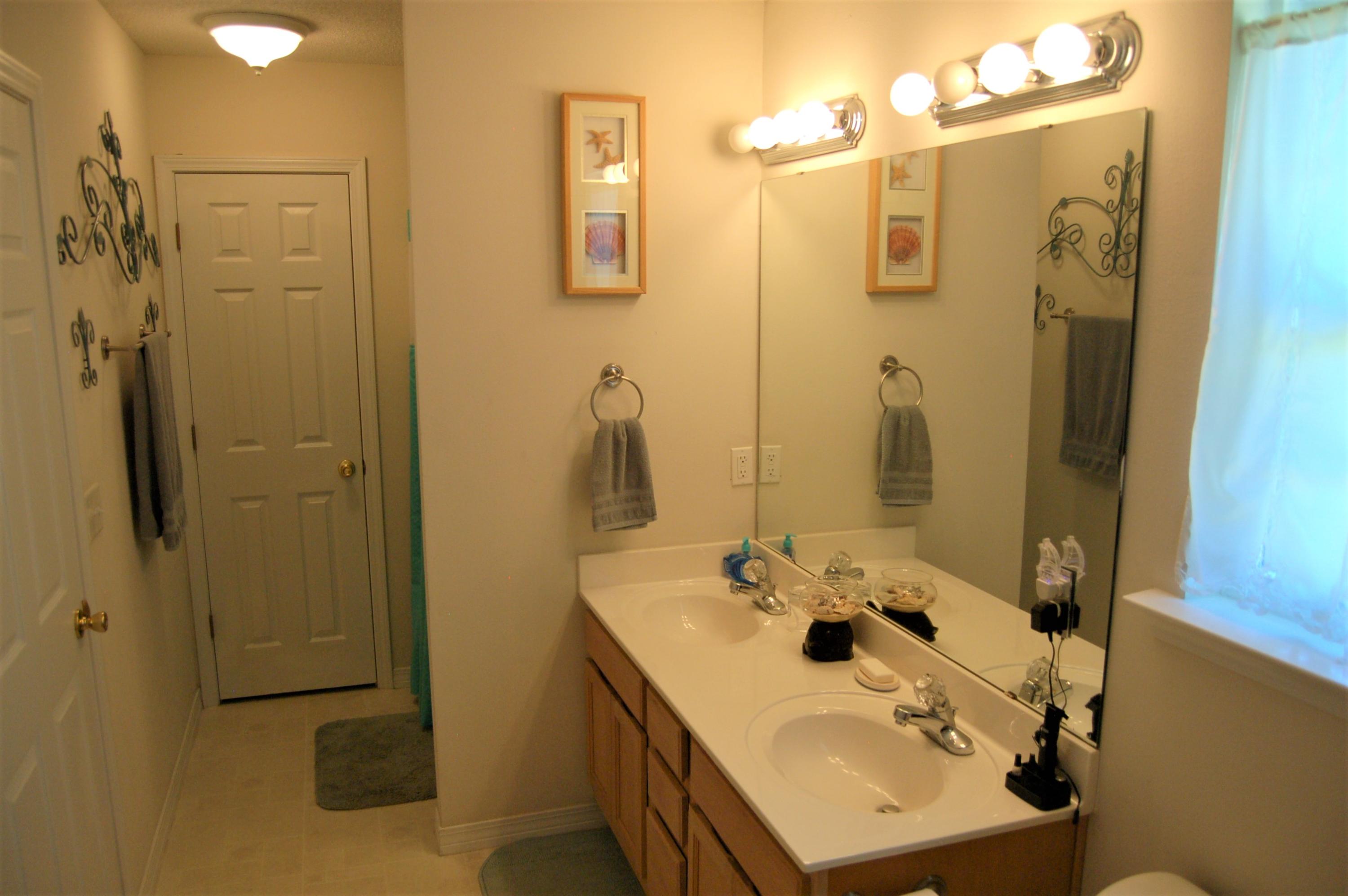 WINDING CREEK ESTATES, PHASE - Residential