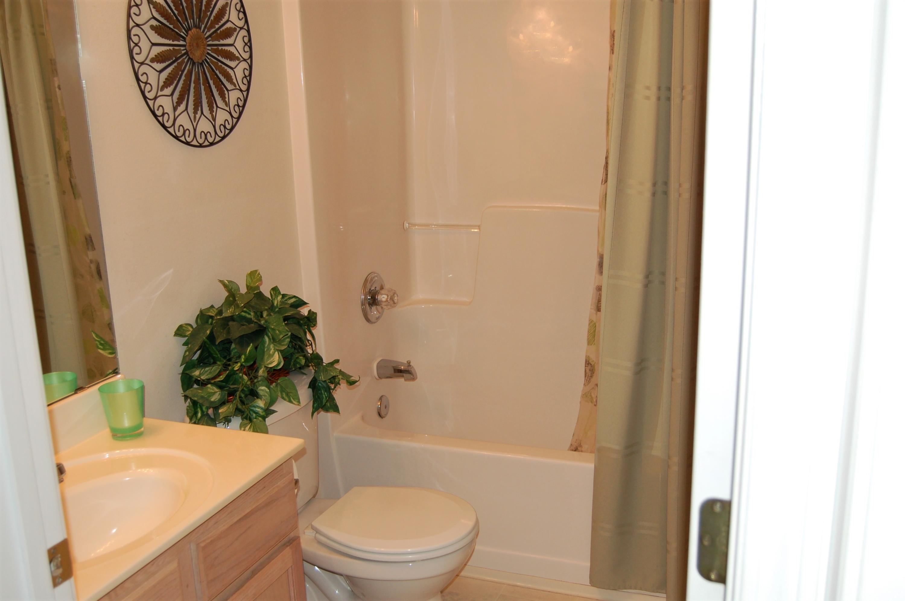 WINDING CREEK ESTATES, PHASE - Residential