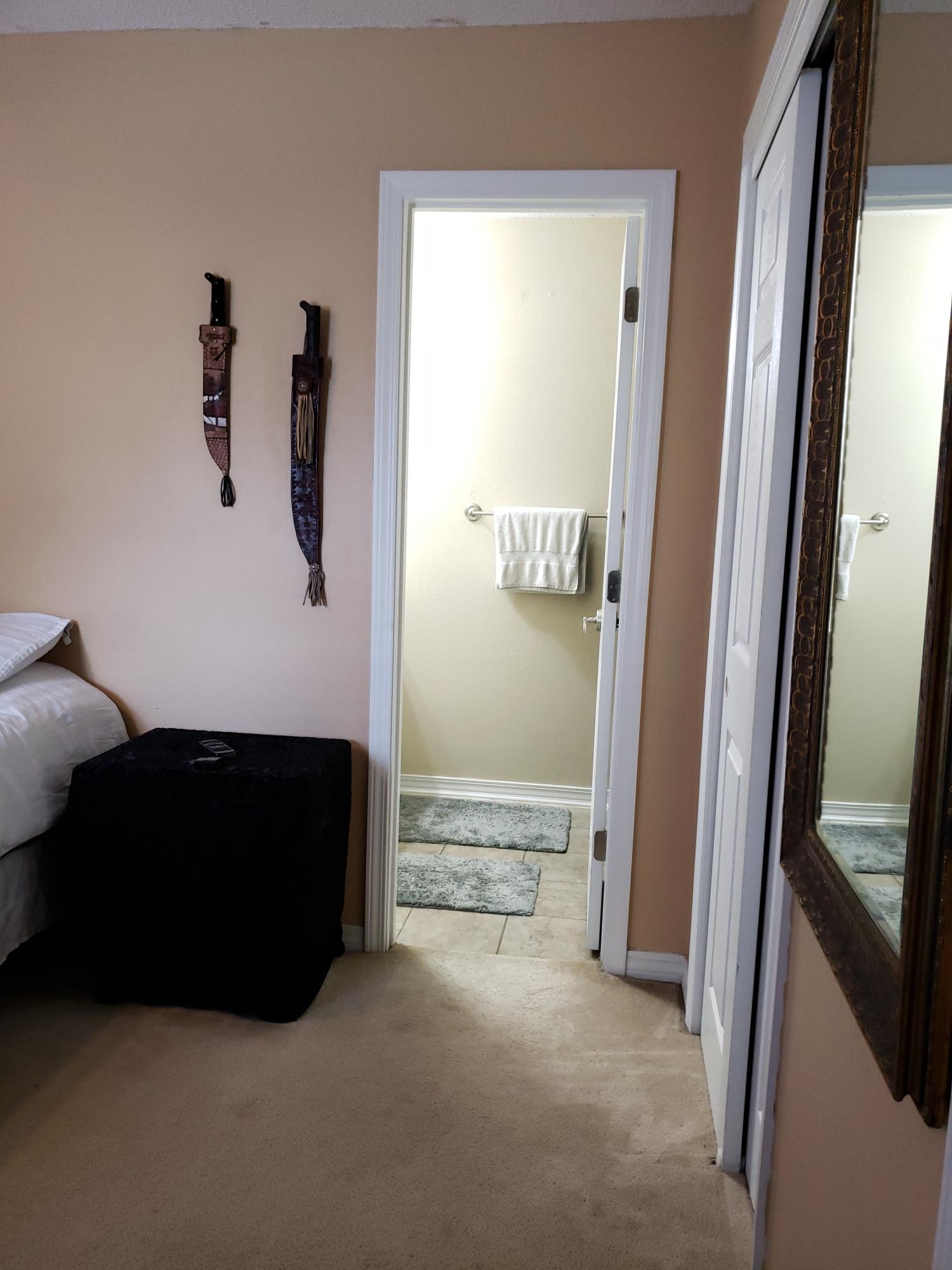 ALI-JO MANOR - Residential