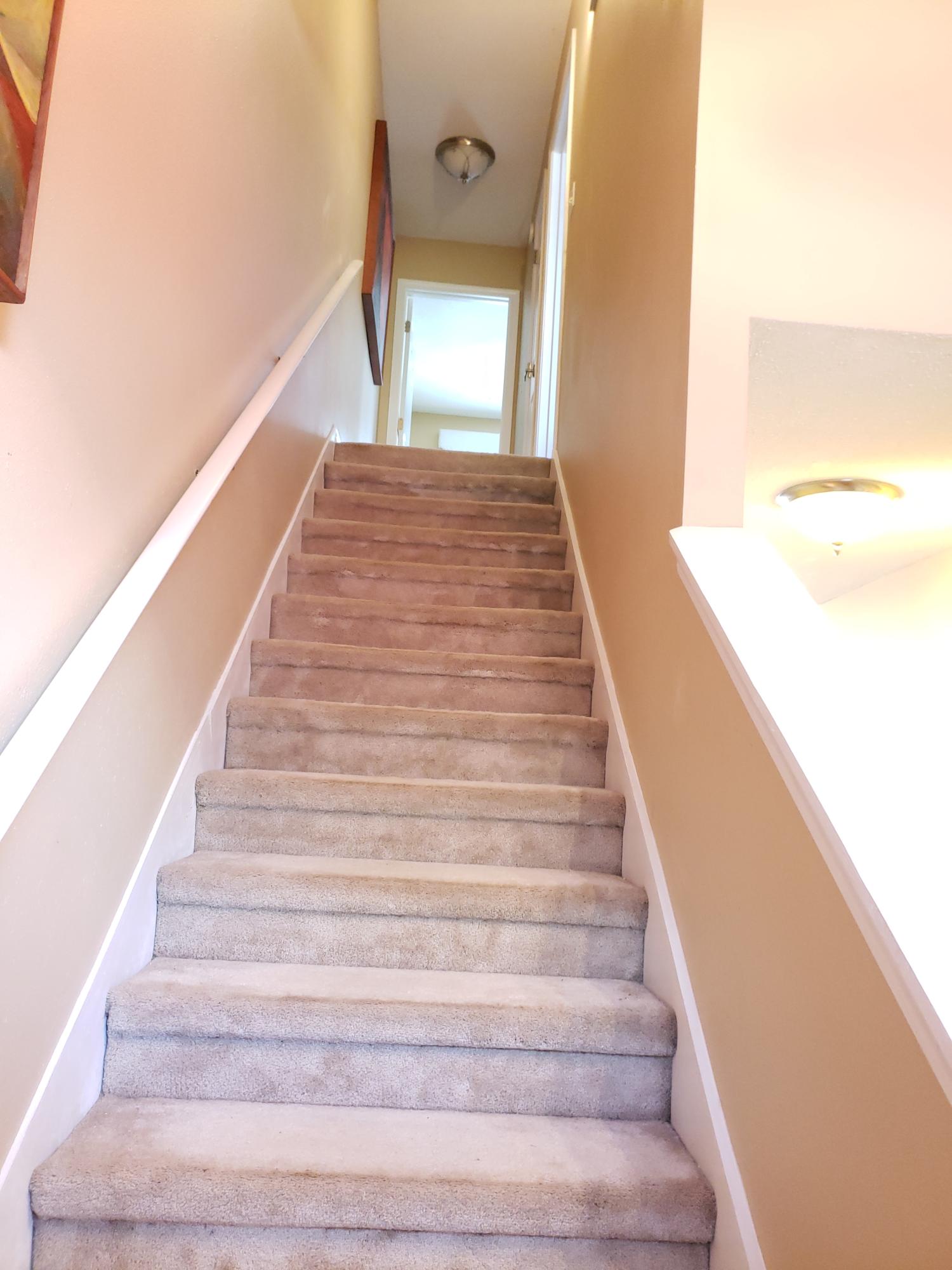 ALI-JO MANOR - Residential