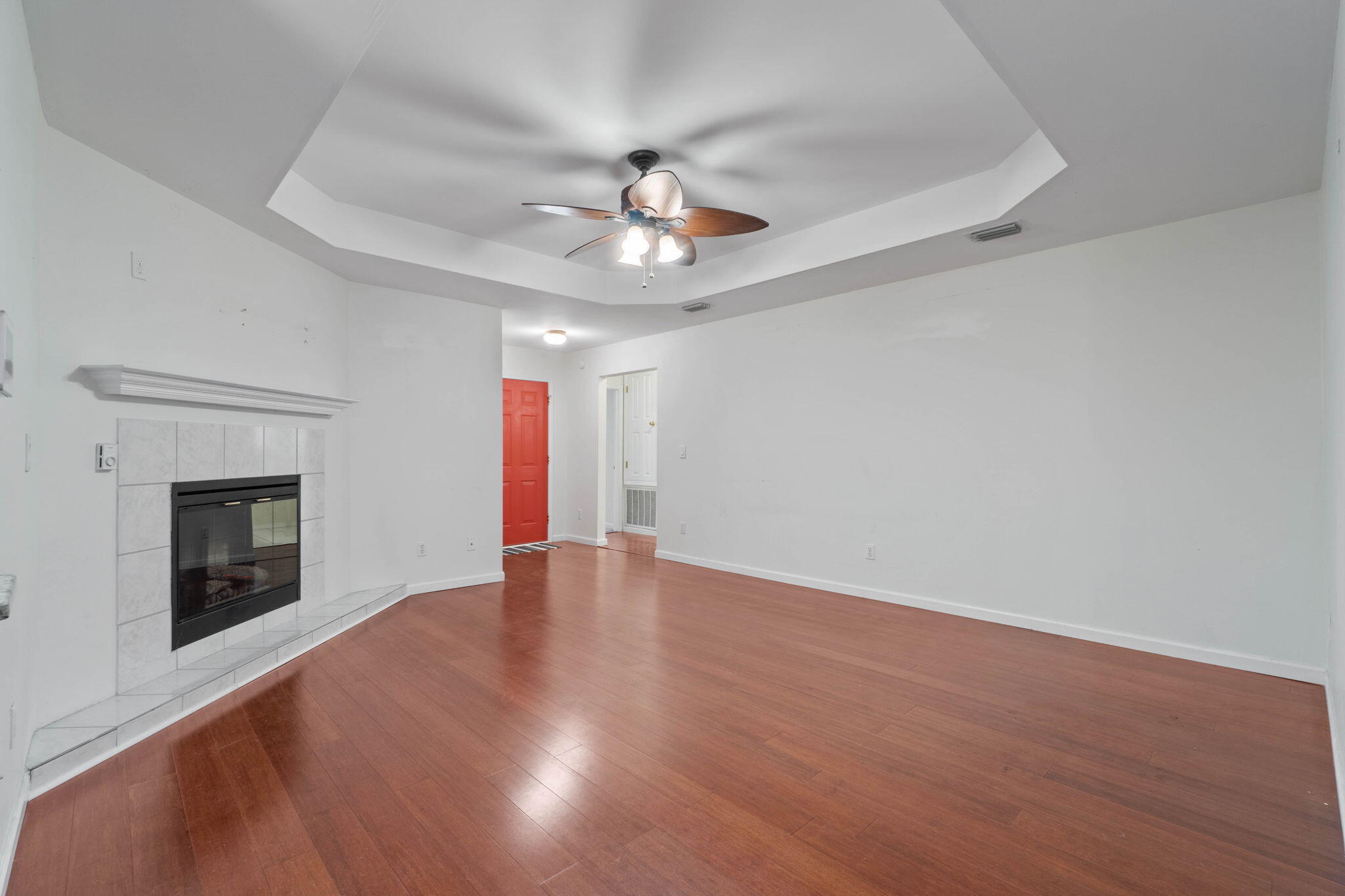 LAUDERHILL - Residential Lease