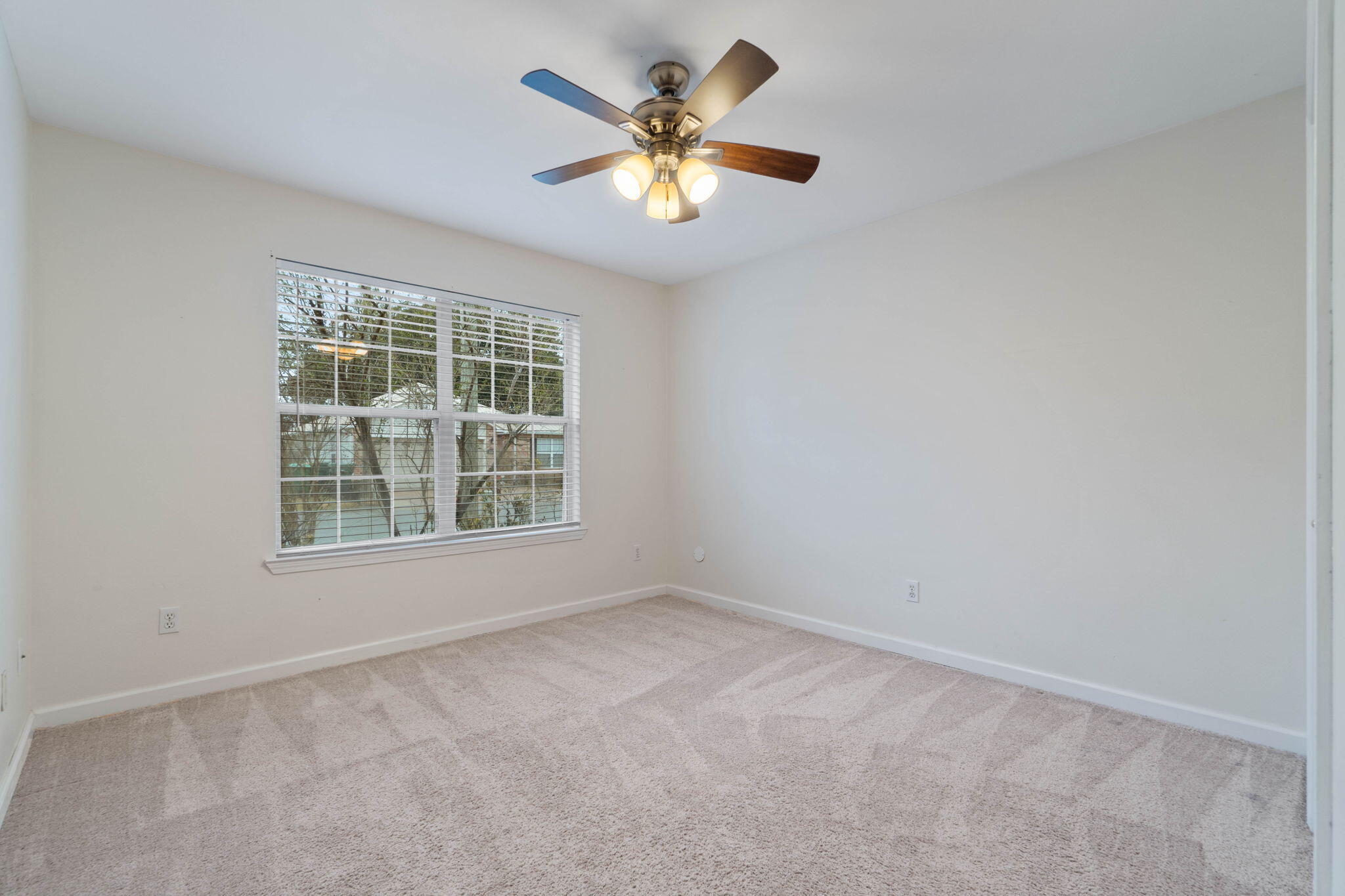 LAUDERHILL - Residential Lease