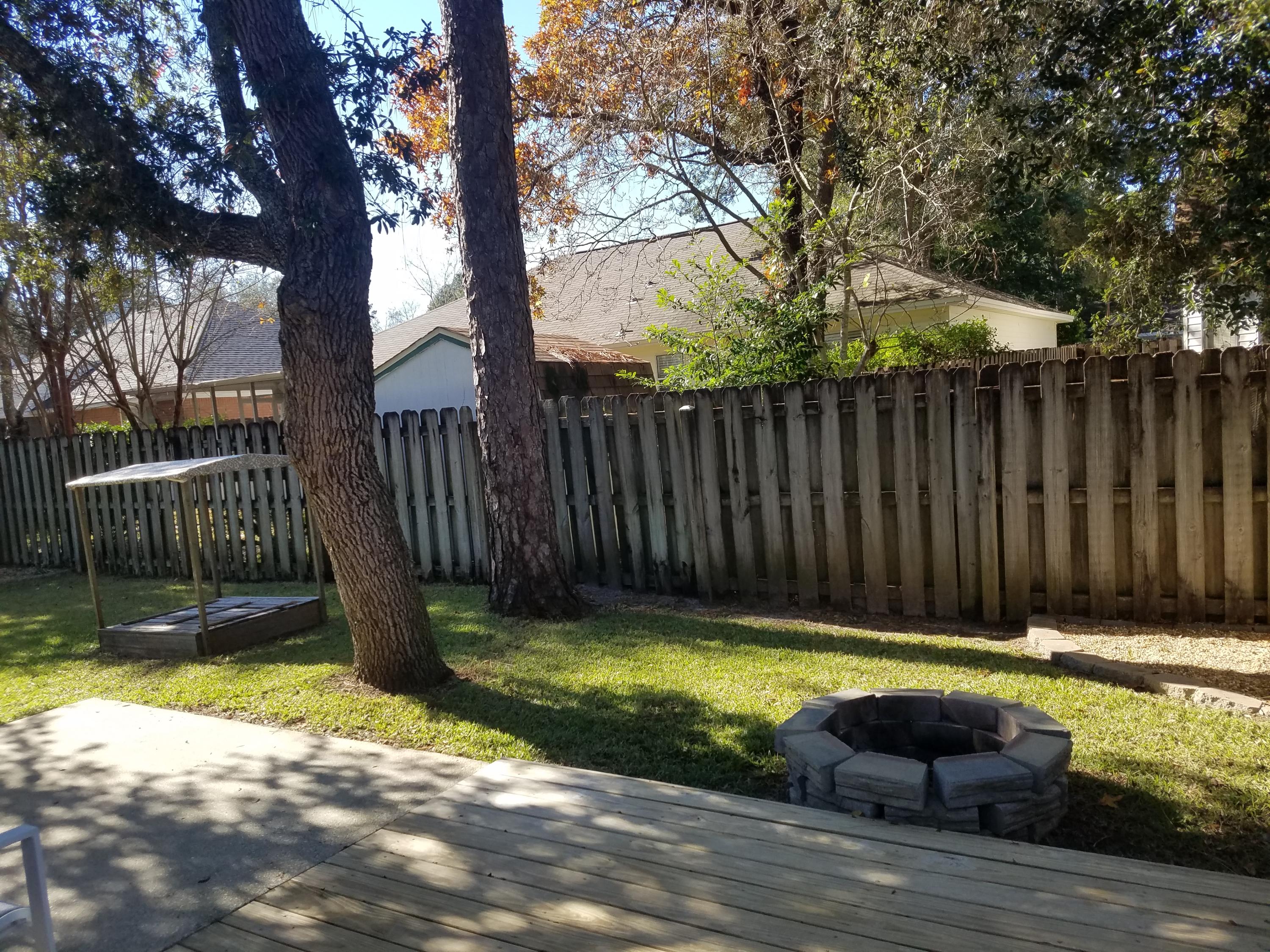 BLUE PINE VILLAGE PH 1 - Residential