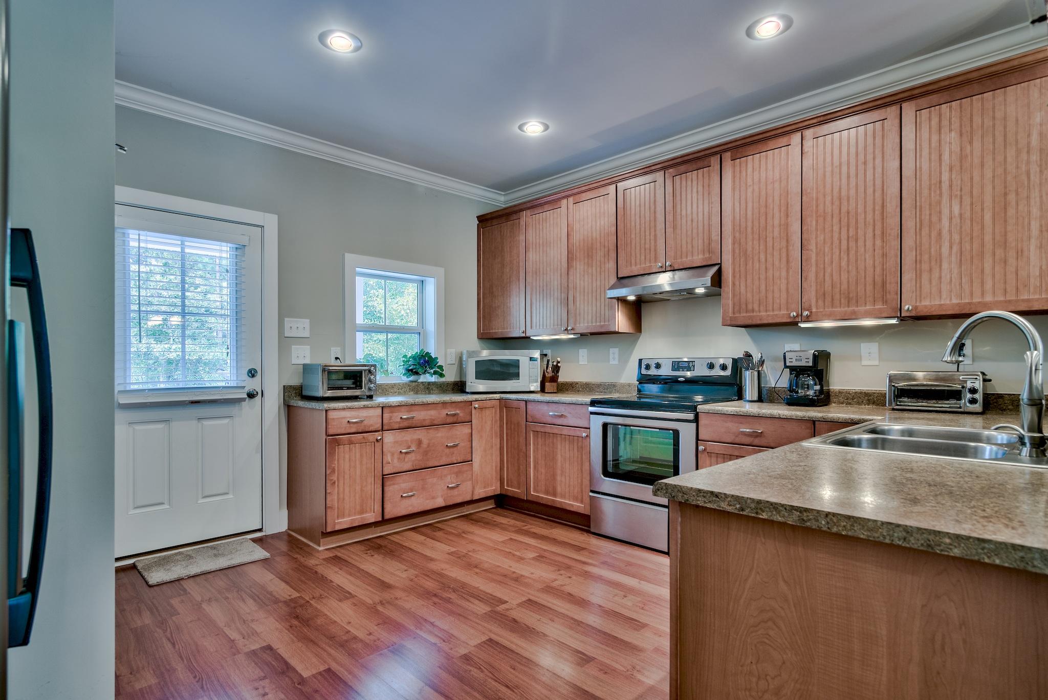 EDGEWOOD TERRACE - Residential