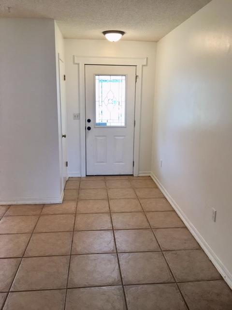 COUNTRYVIEW ESTATES - Residential Lease