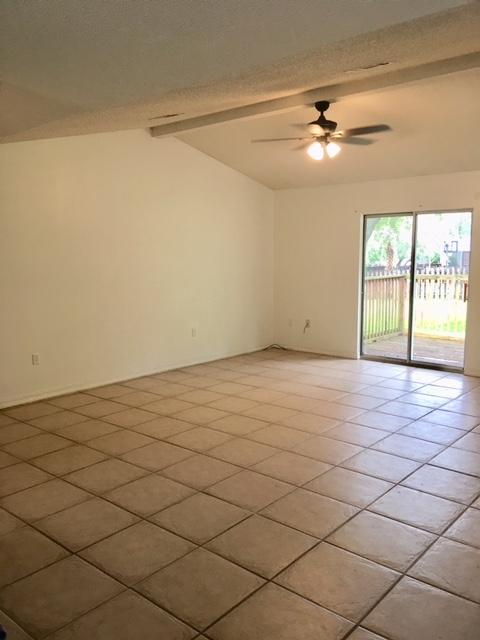 COUNTRYVIEW ESTATES - Residential Lease