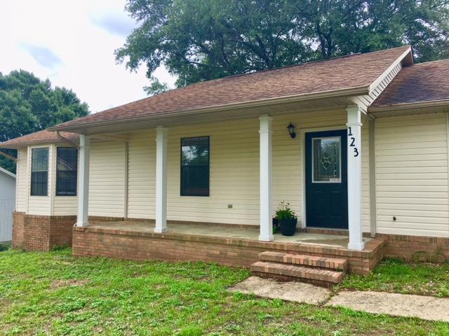 COUNTRYVIEW ESTATES - Residential Lease