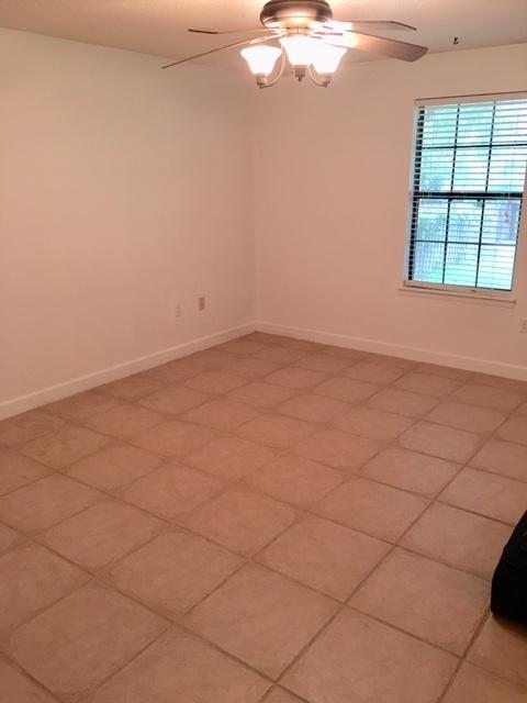 COUNTRYVIEW ESTATES - Residential Lease