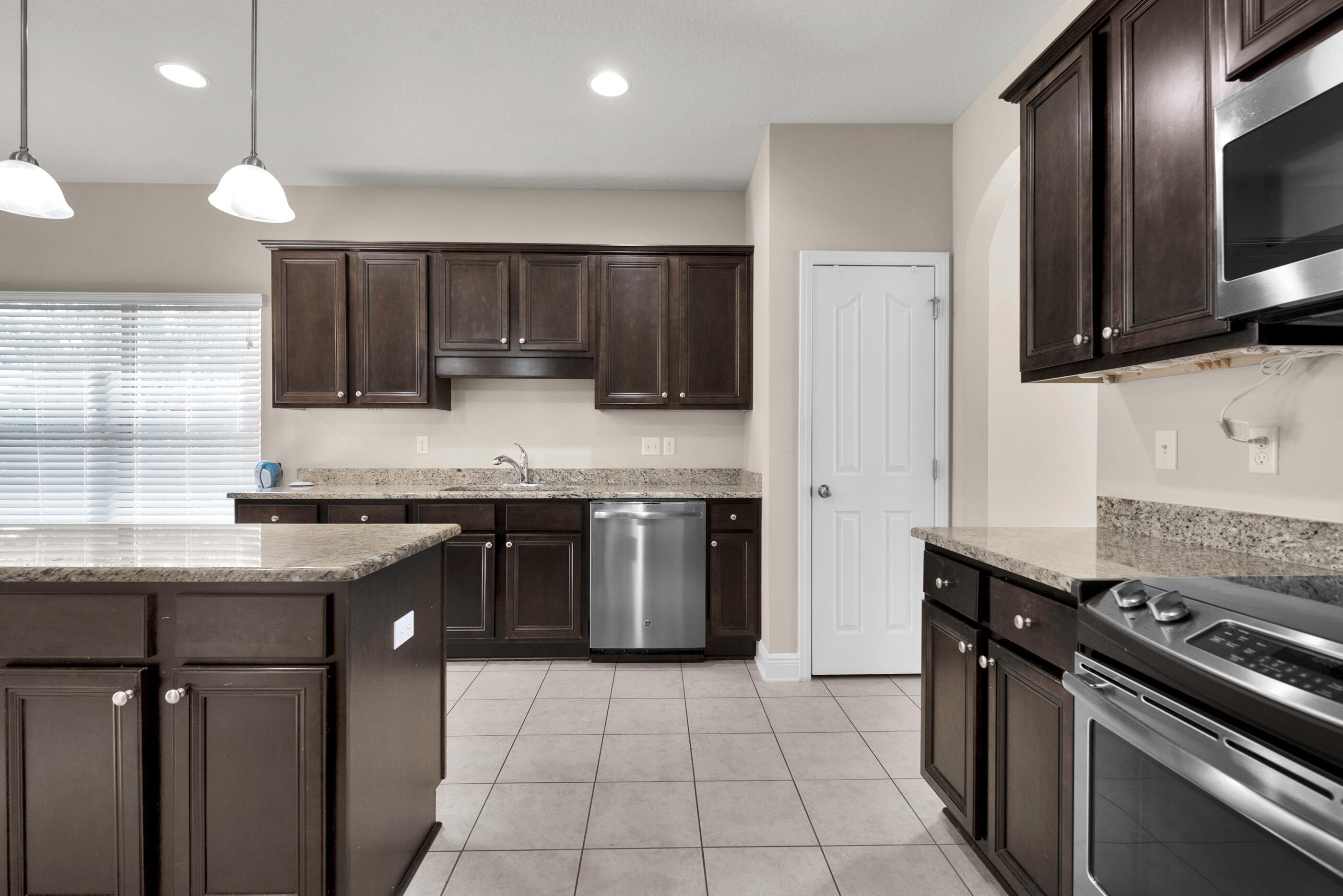 Fox Valley PH 3 - Residential