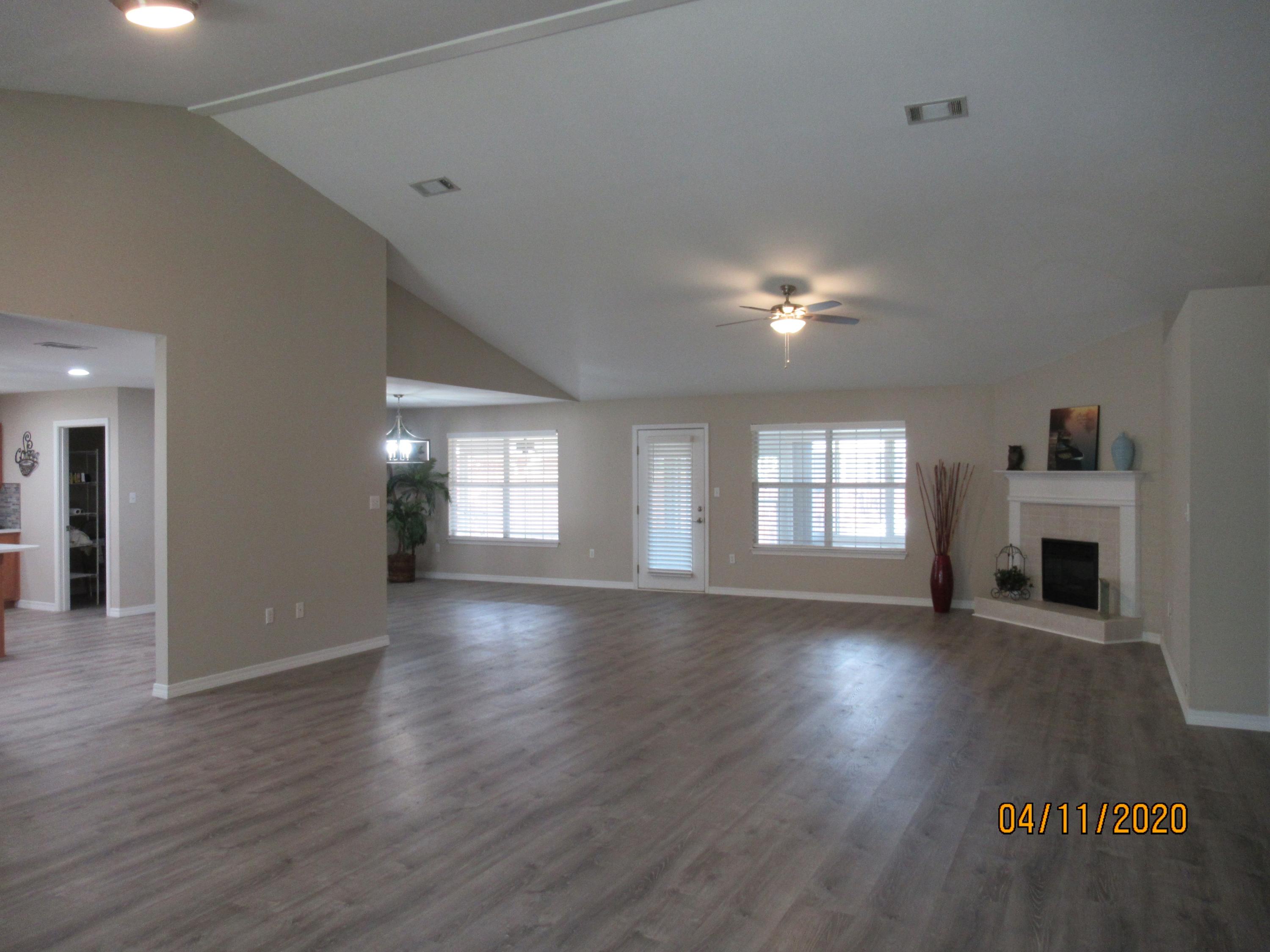 Mac Bayou Point - Residential Lease