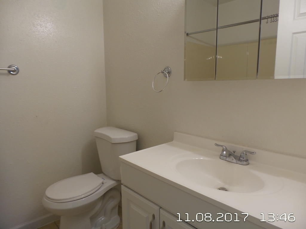 COUNTRY OAKS ESTATES PH 1 - Residential Lease