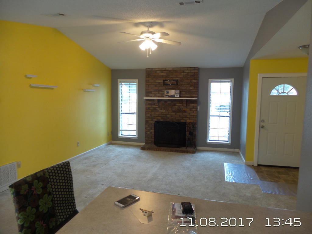 COUNTRY OAKS ESTATES PH 1 - Residential Lease