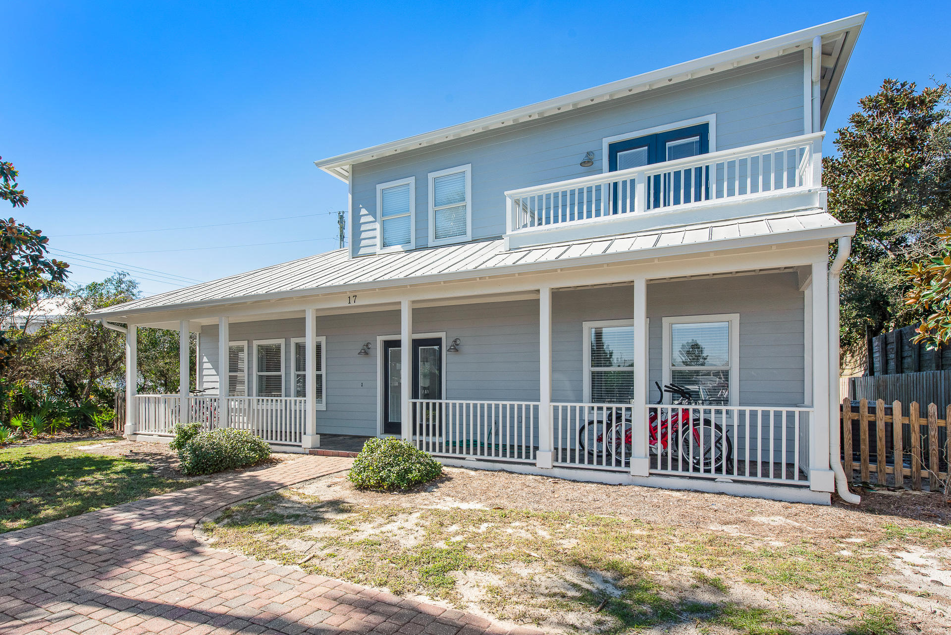 TRANQUIL SHORES - Residential