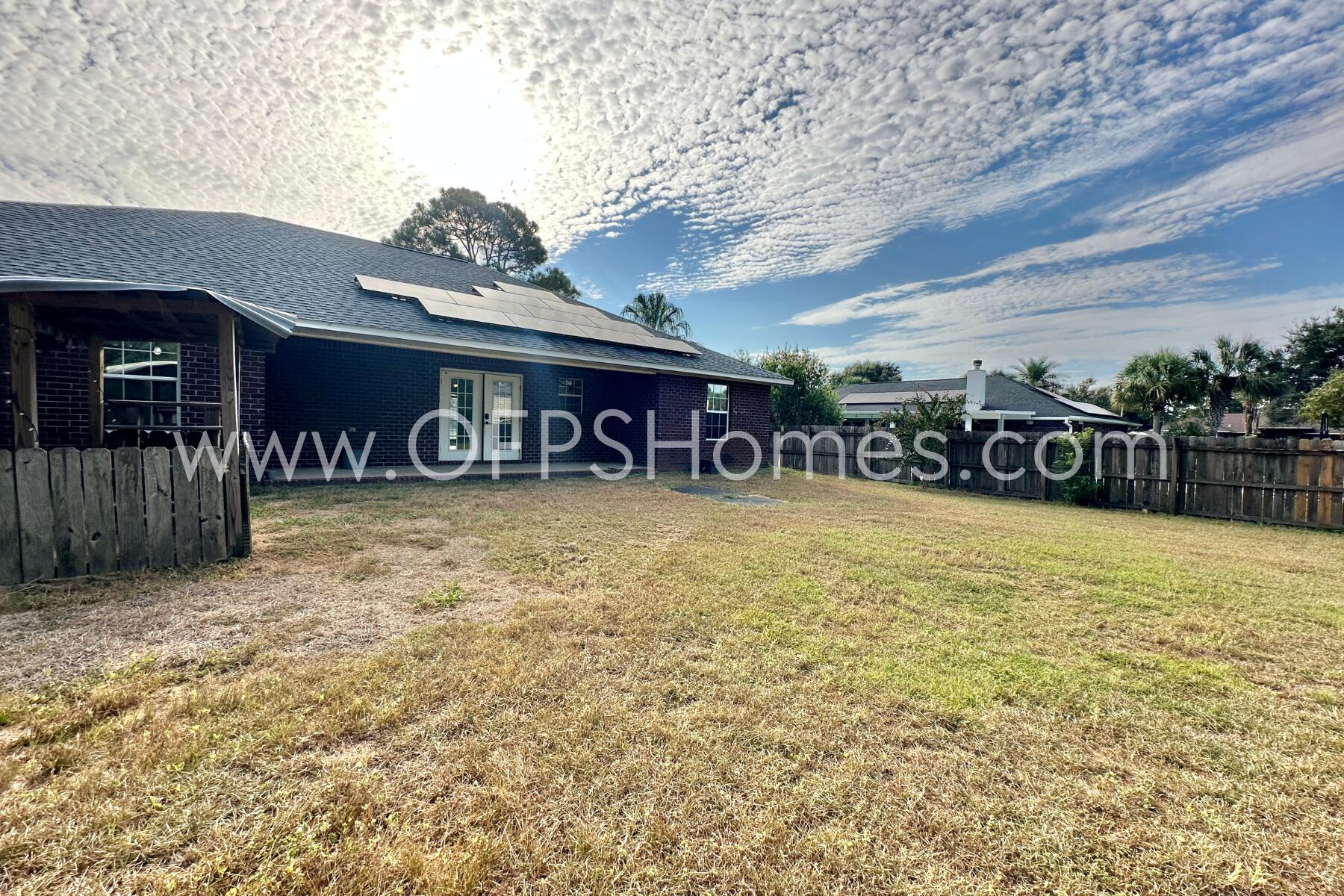 HOLLEY BY THE SEA - Residential Lease