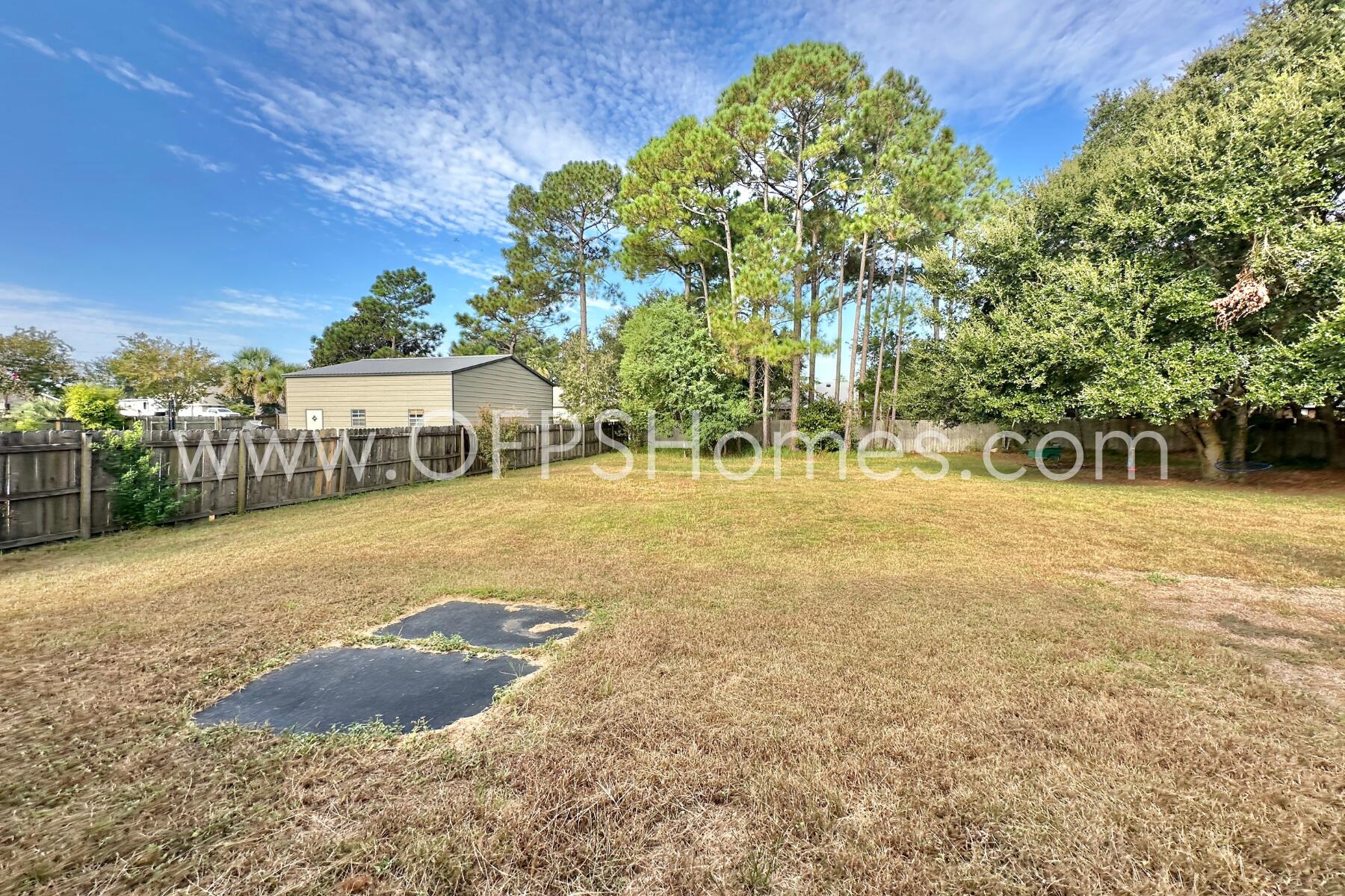 HOLLEY BY THE SEA - Residential Lease