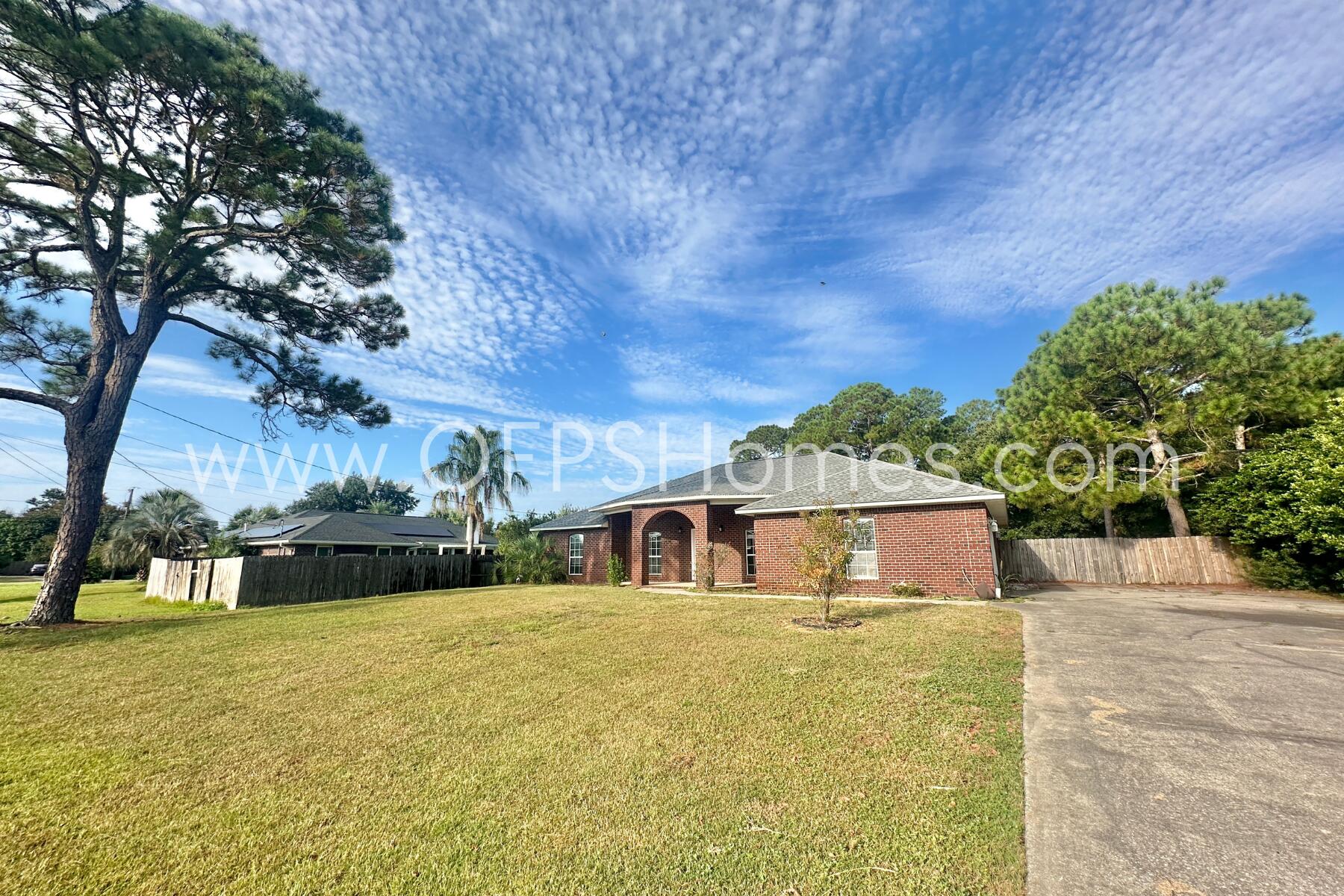 HOLLEY BY THE SEA - Residential Lease