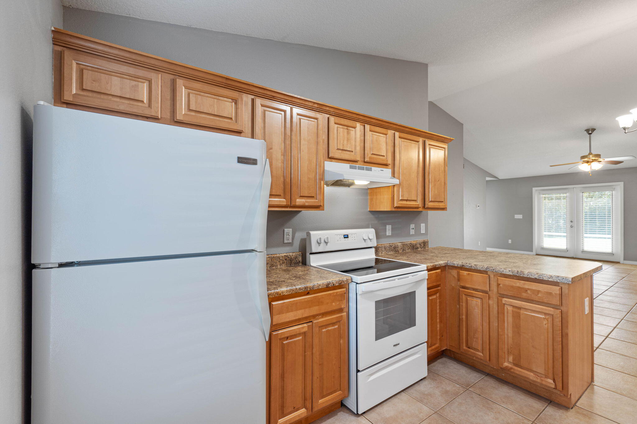 HOLLEY BY THE SEA - Residential