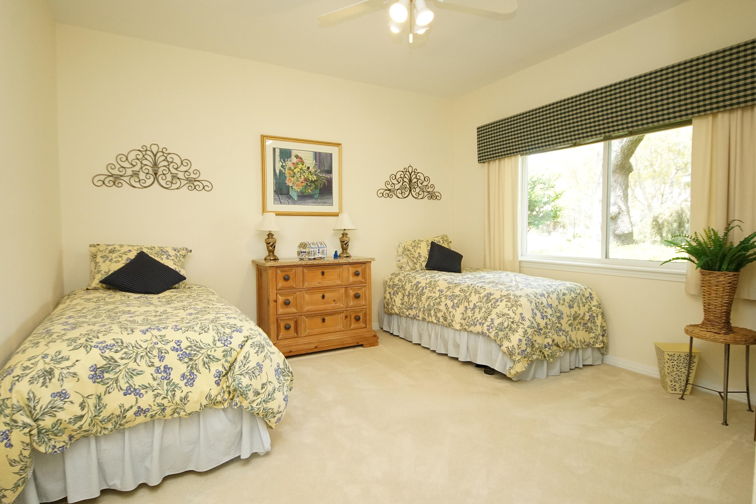 LINKS AT SHALIMAR POINTE - Residential