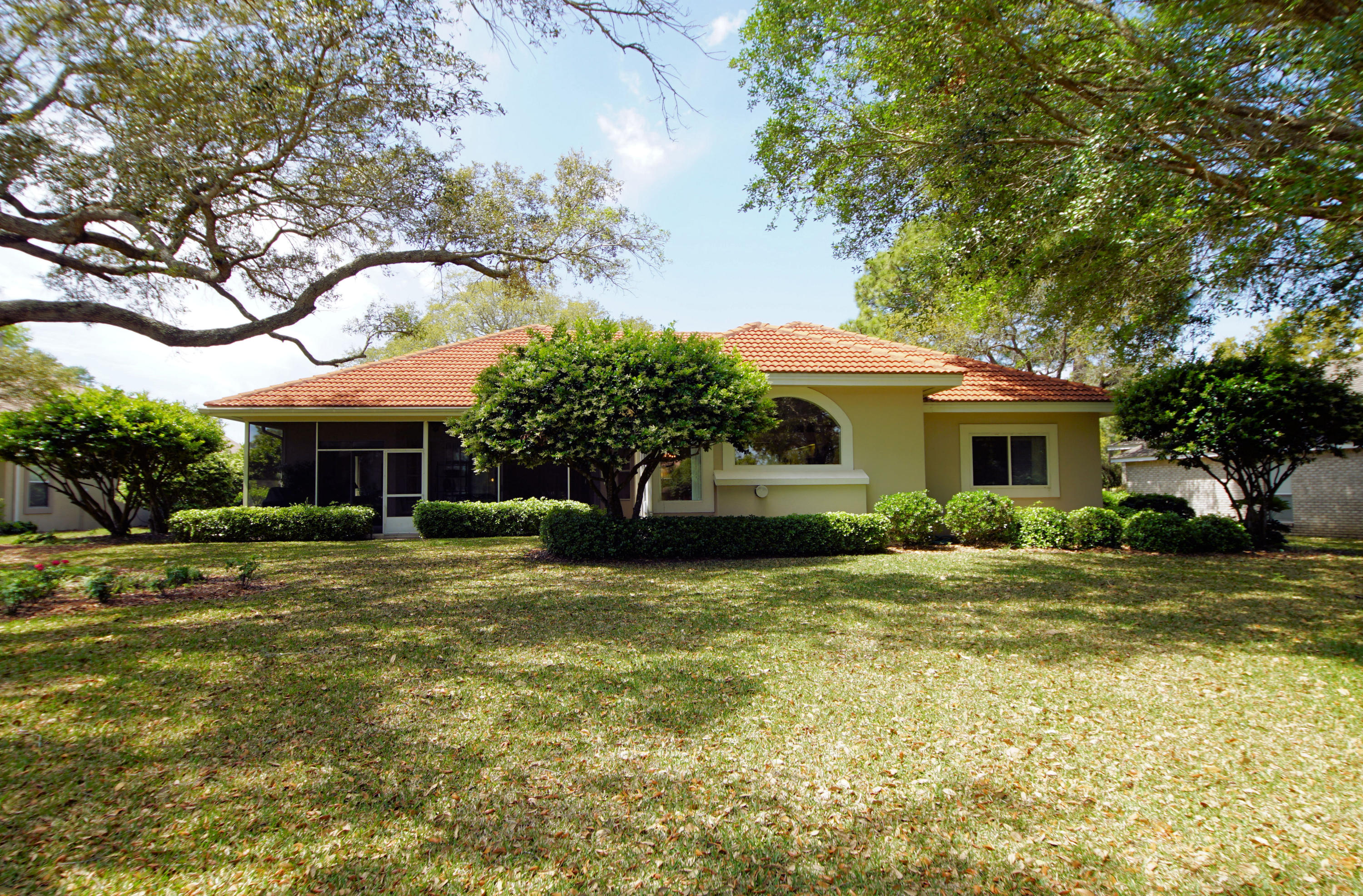 LINKS AT SHALIMAR POINTE - Residential