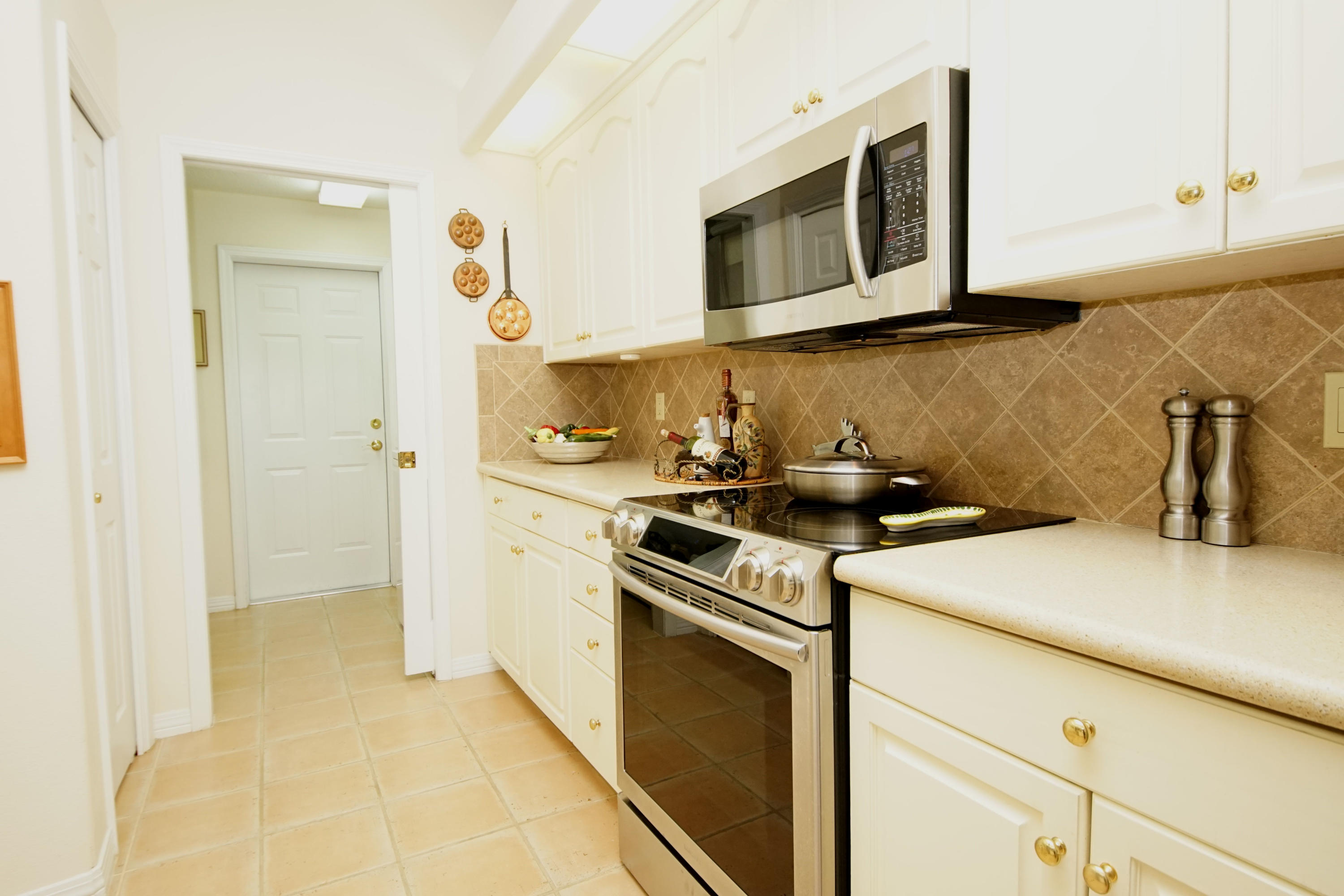 LINKS AT SHALIMAR POINTE - Residential