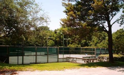 LINKS AT SHALIMAR POINTE - Residential