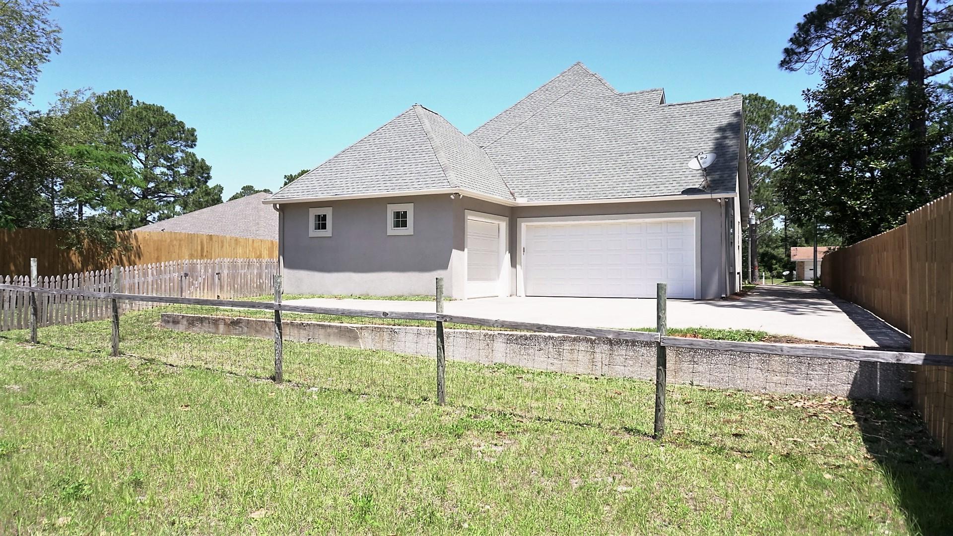 WYNNEHAVEN BEACH ESTATES - Residential