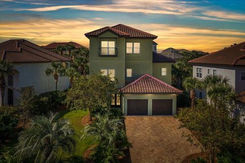 A home in Destin